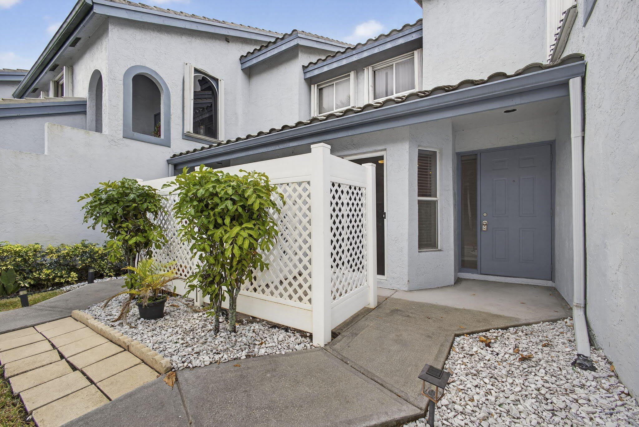 9746 Nickels Boulevard – photo 4
