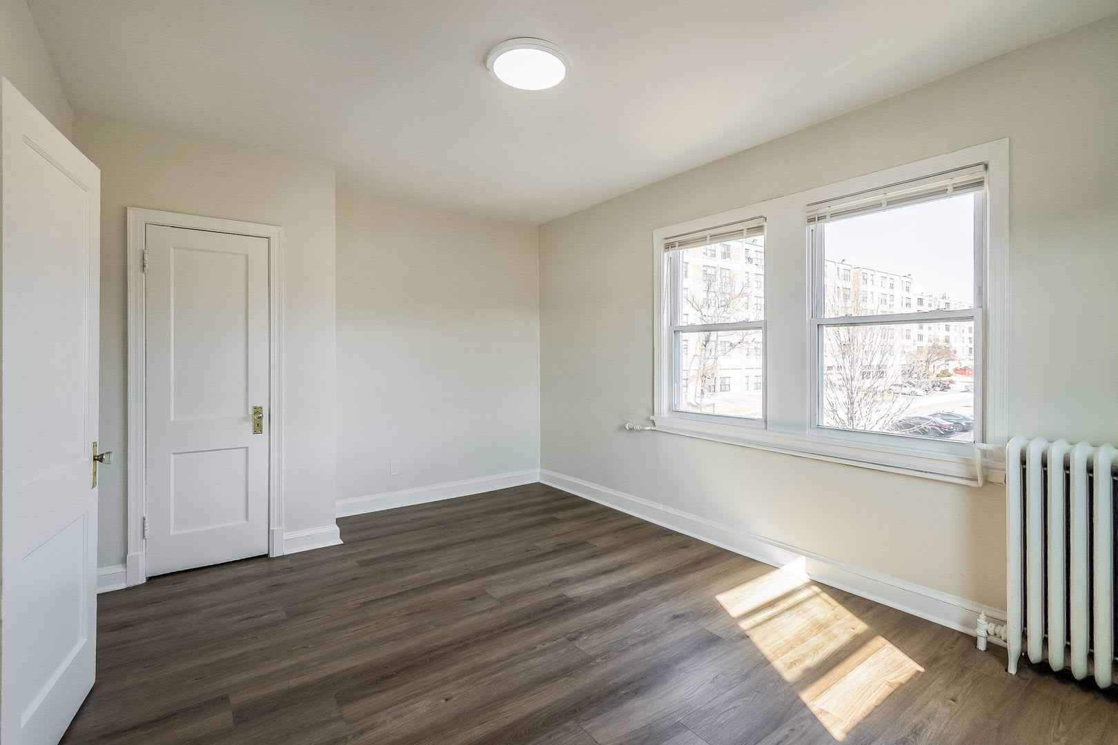723 12Th St Se – photo 4