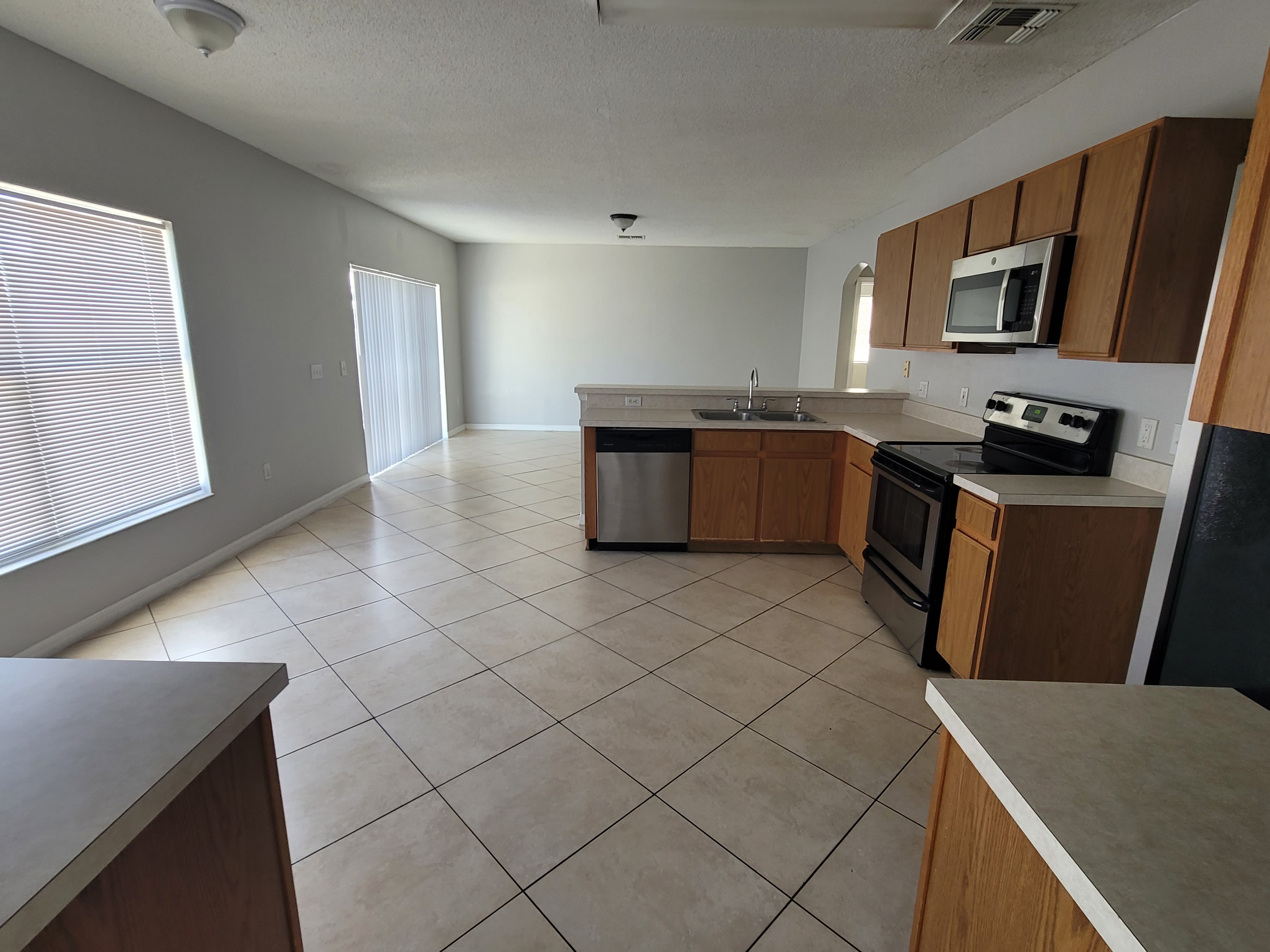 319 Alegriano Ct – photo 5