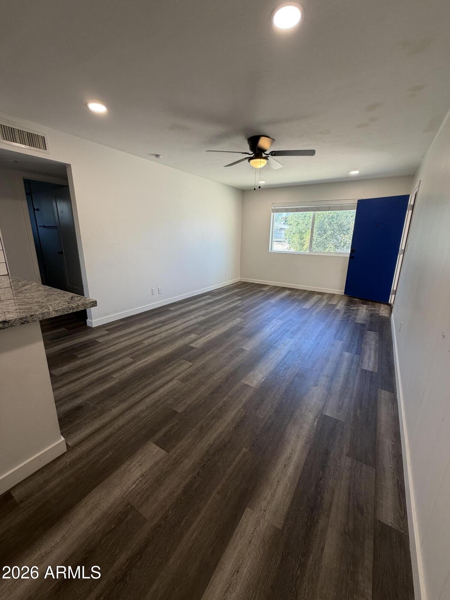 1229 W 4TH Street – photo 4