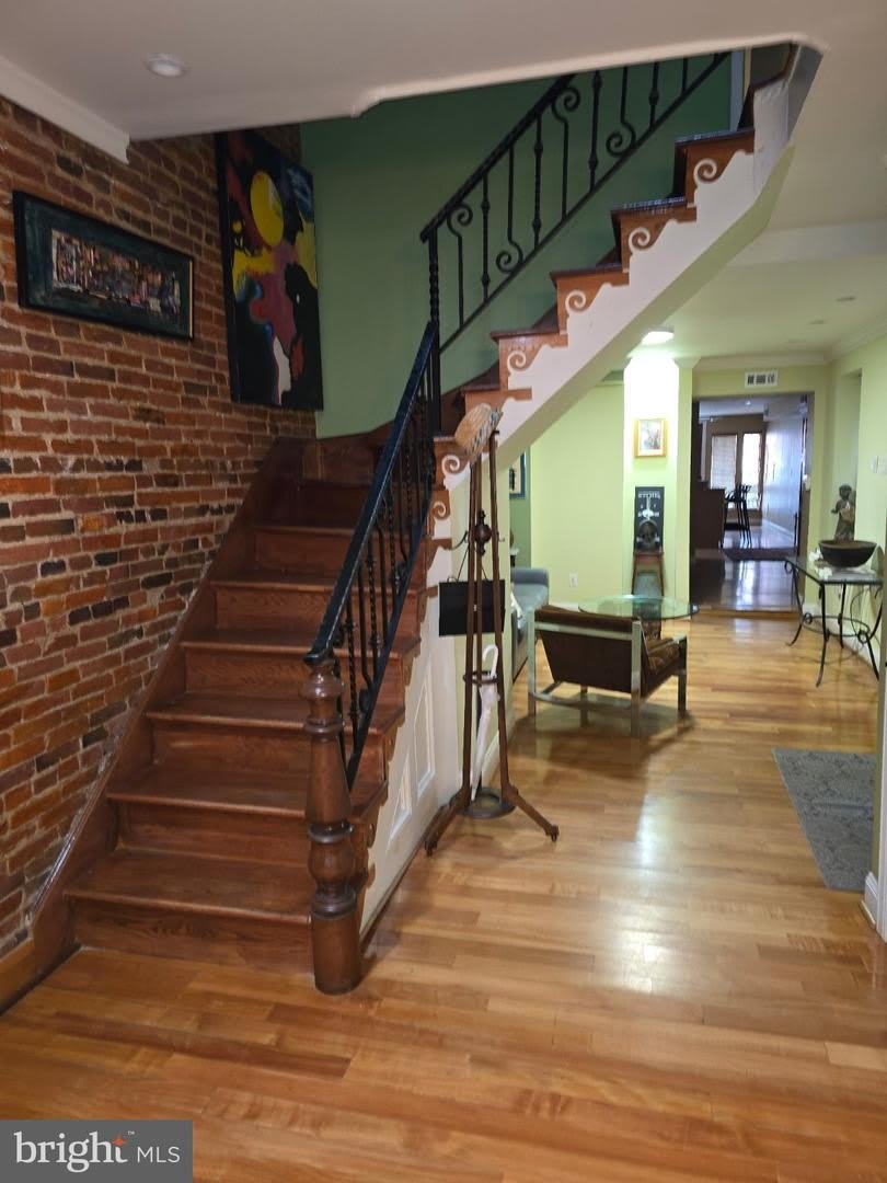 782 W Hamburg St – photo 5