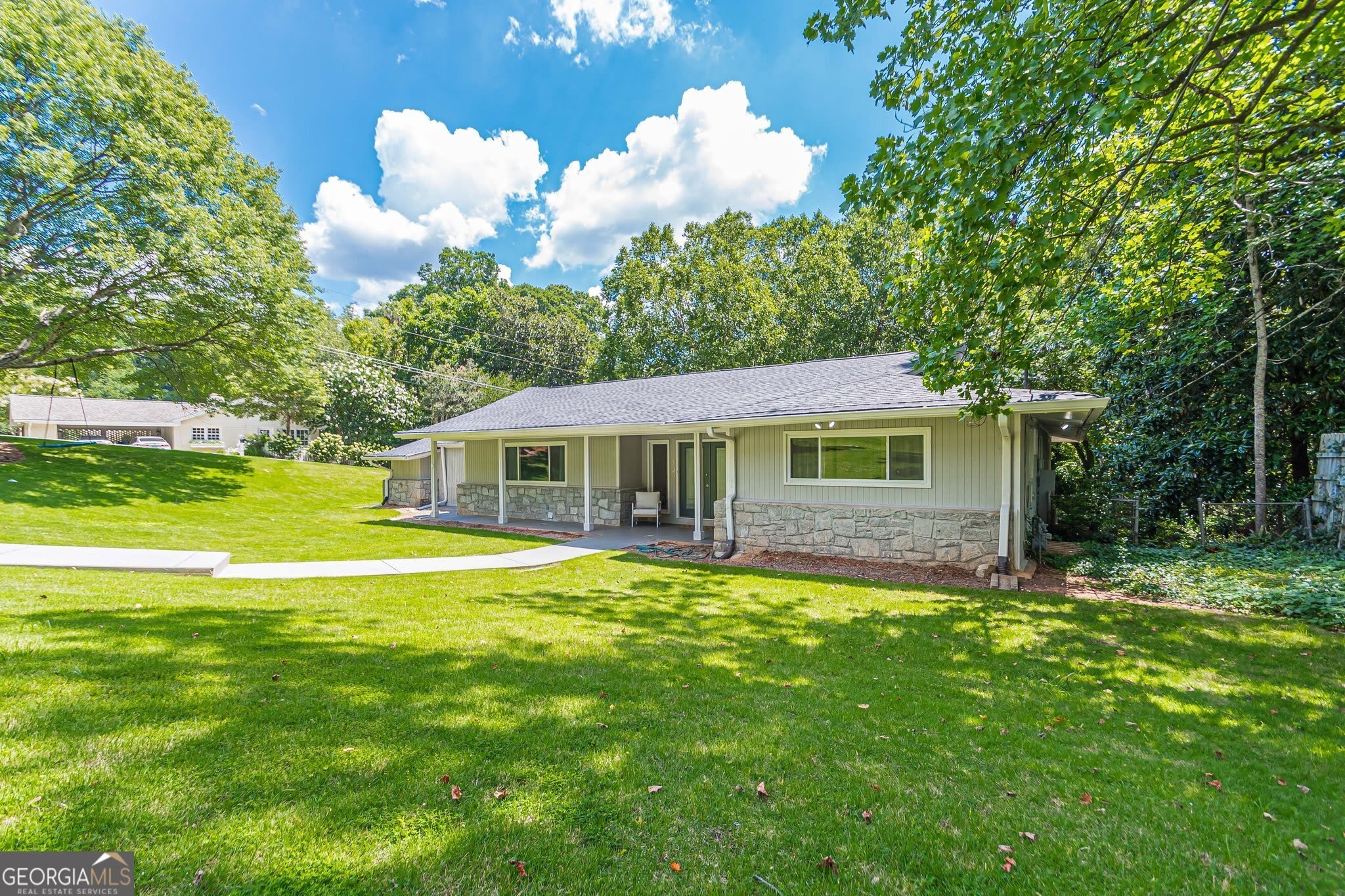 4523 Runnemede Road NW – photo 3