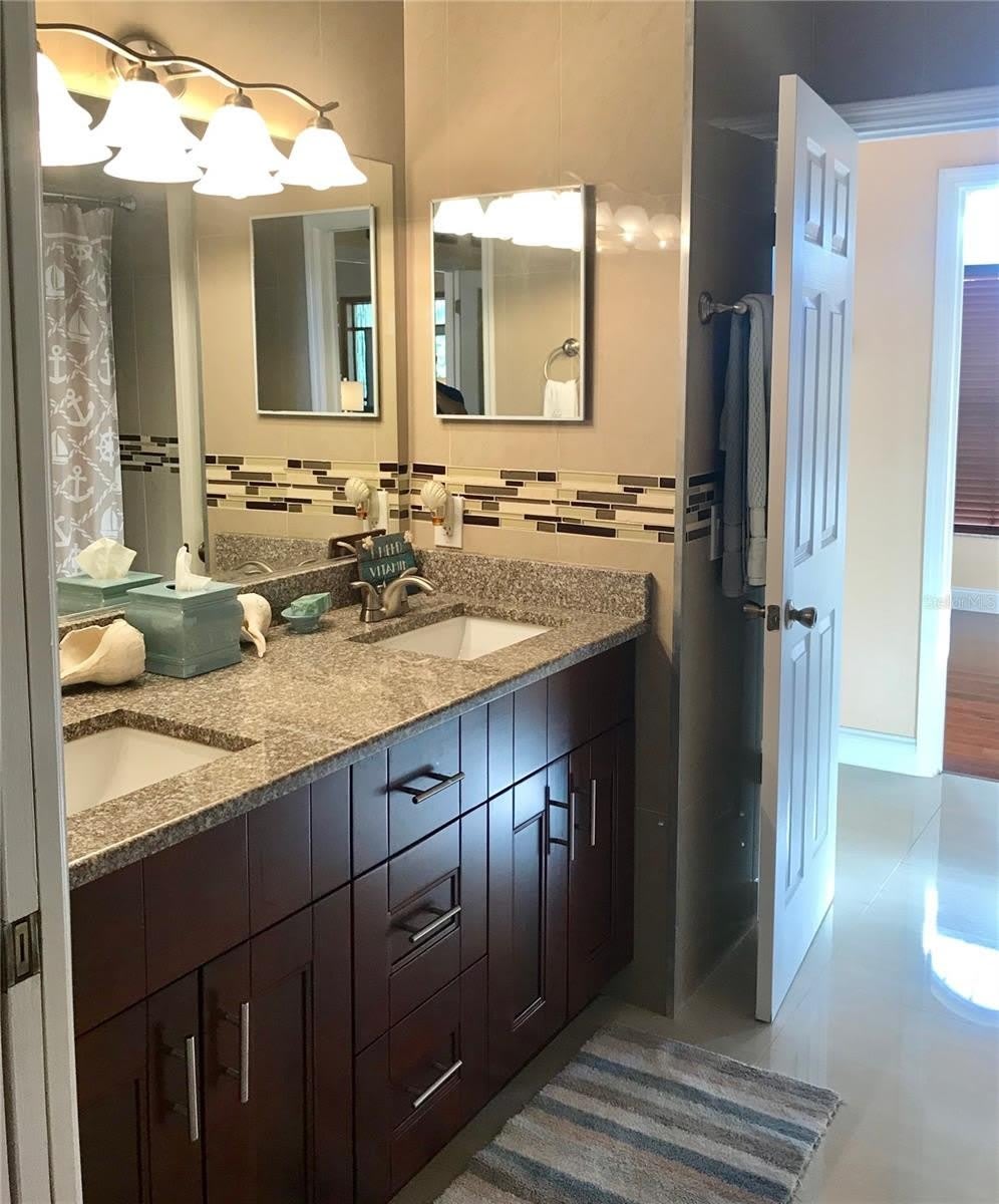 6273 DONNINGTON Court – photo 5