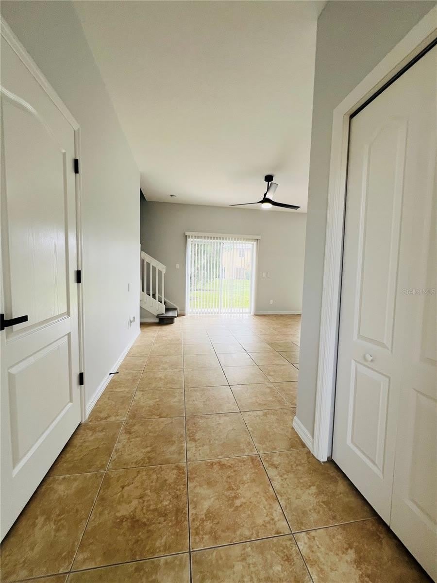 9096 Iron Oak Avenue – photo 2