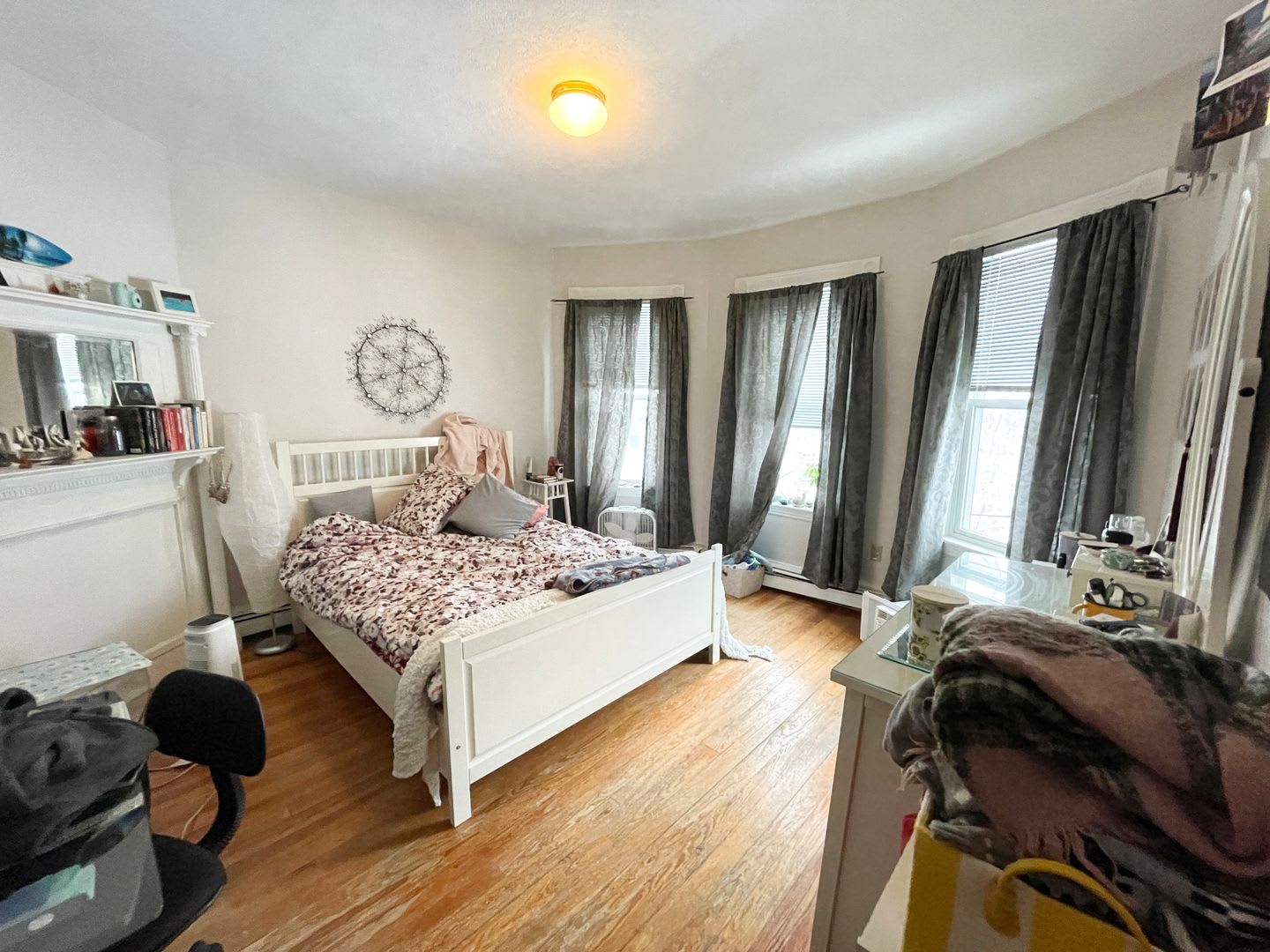 4 Bed 1 Bath in Mission Hill – photo 2