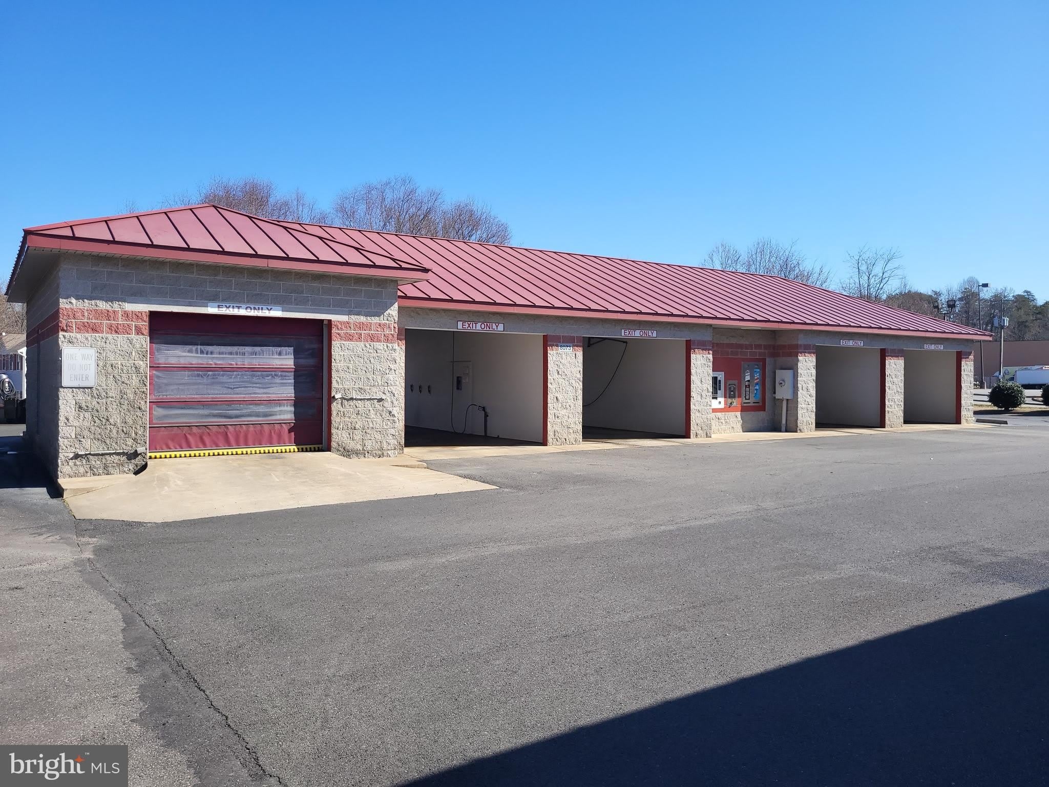 8073 Kings Highway – photo 2