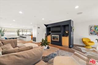 310 West Washington Boulevard – photo 4
