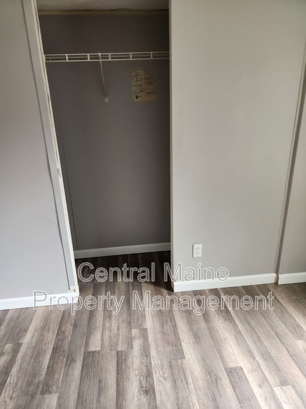 1 Austin Dr. – photo 4