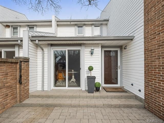 177 E LONG LAKE Road – photo 2