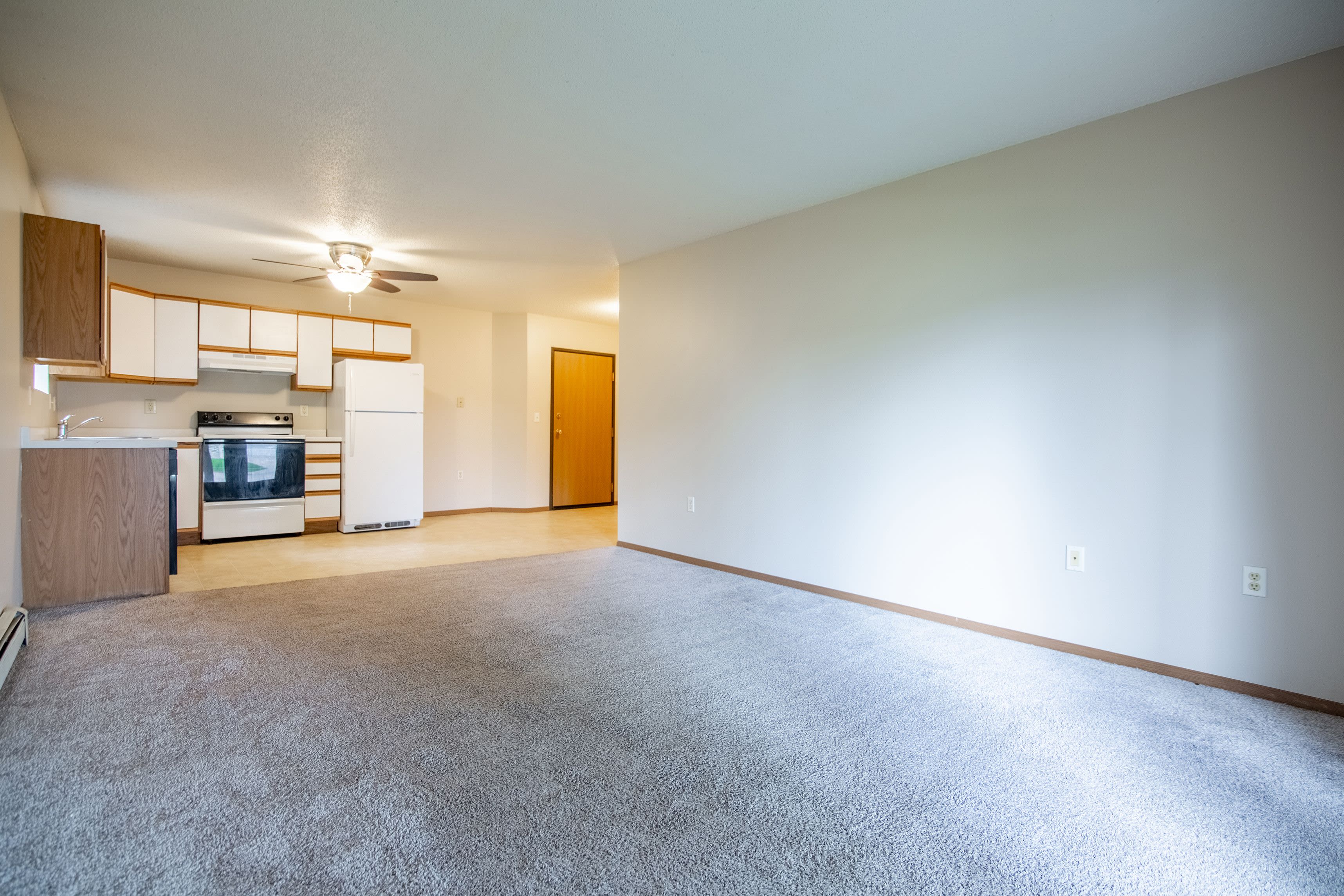Turnpike Apartments – photo 5