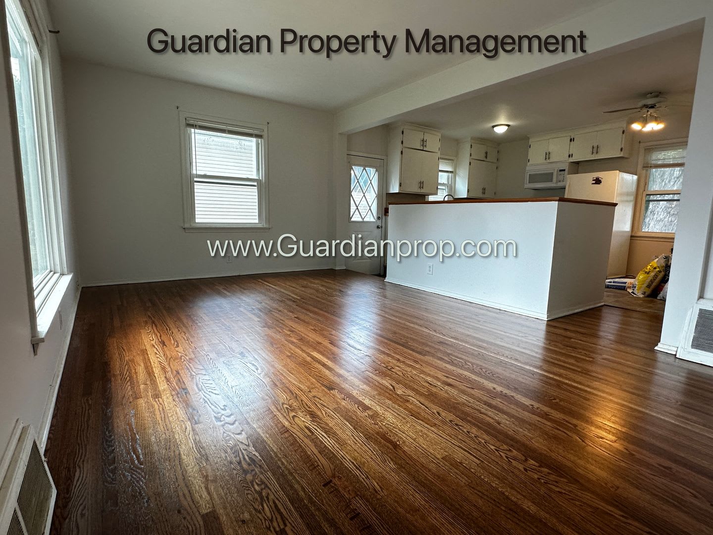 St Louis Park Single Family Home, 2 Baths, Office, Newly Finished Hardwood Floors – photo 2