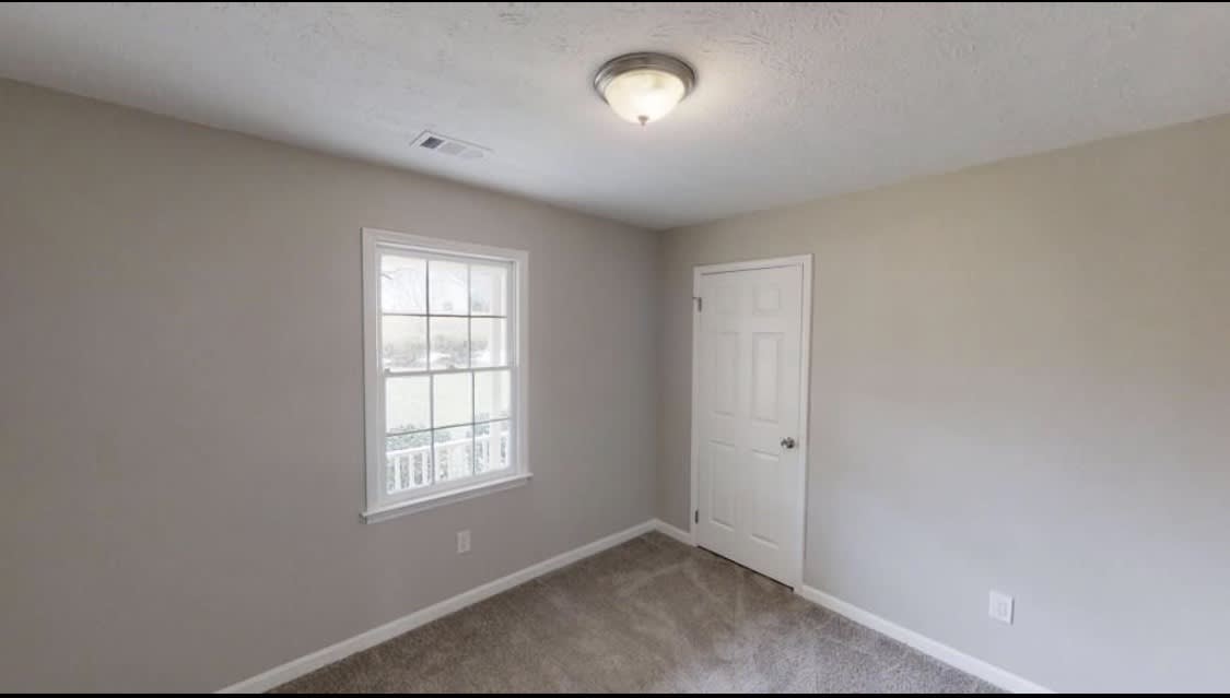 1720 Overlook Way Southwest – photo 2
