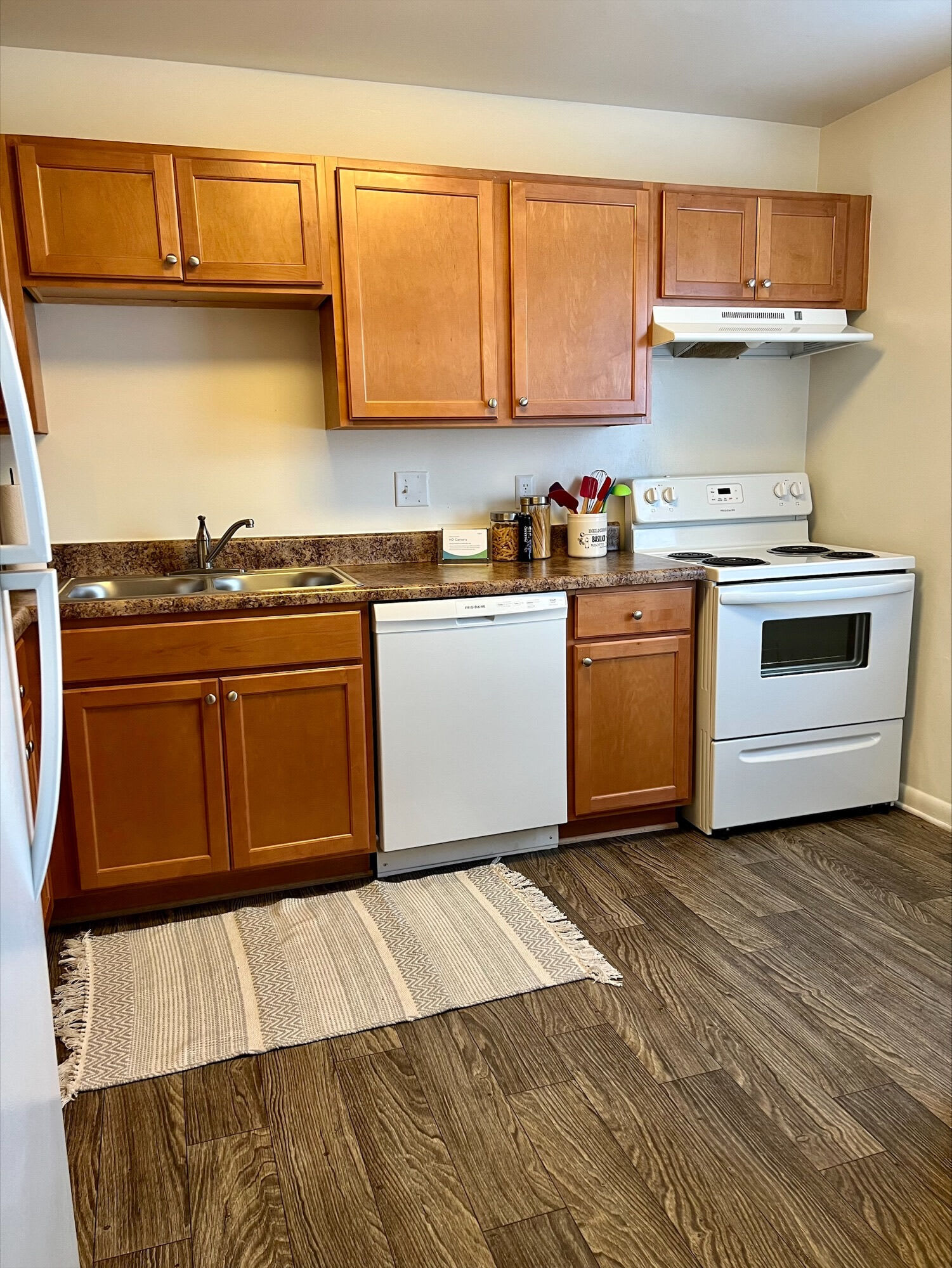 Auburn Pointe Apartments – photo 5