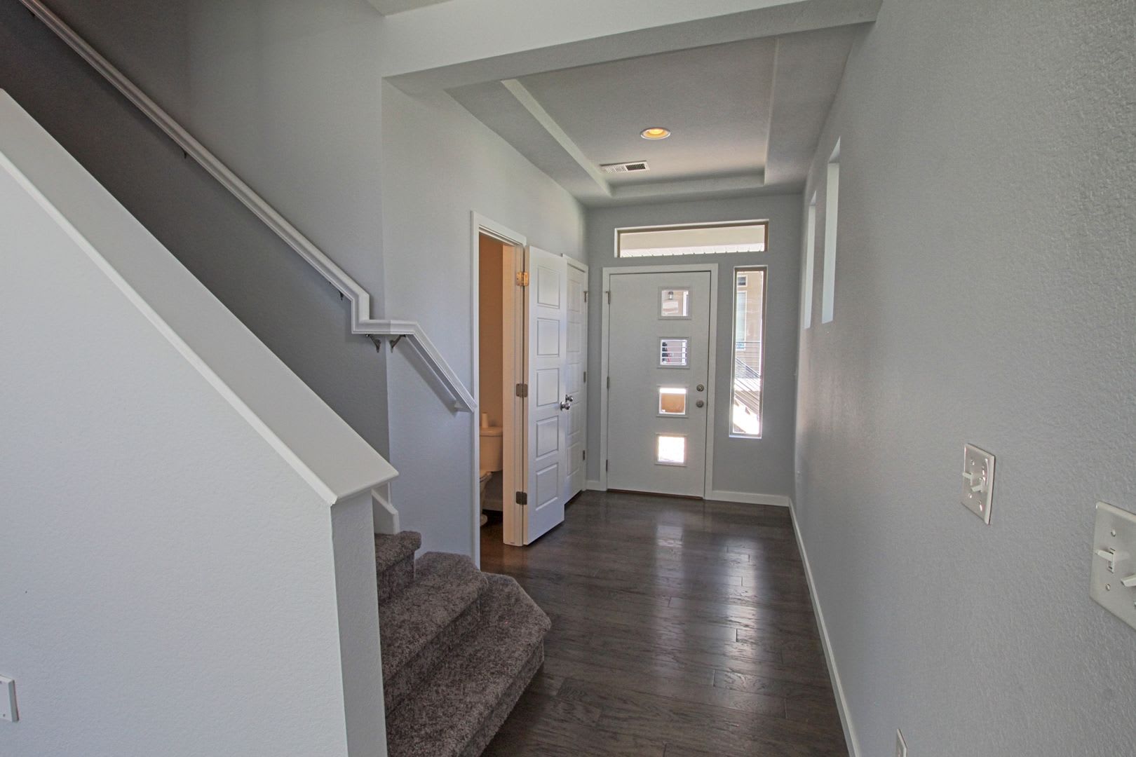 5 bed 3.5 bath home in the Meadows – photo 4