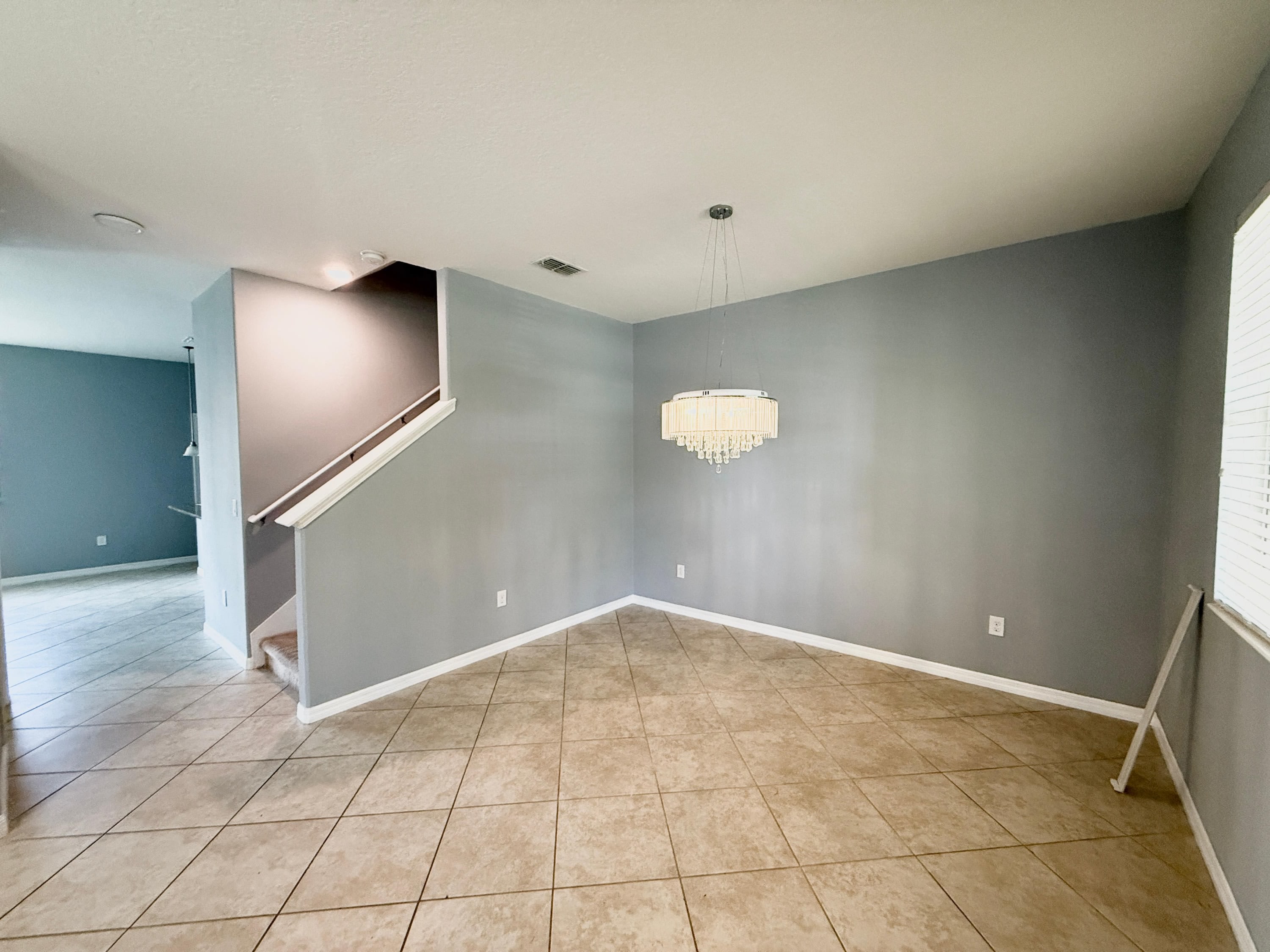 7642 Fairgrove Avenue – photo 3