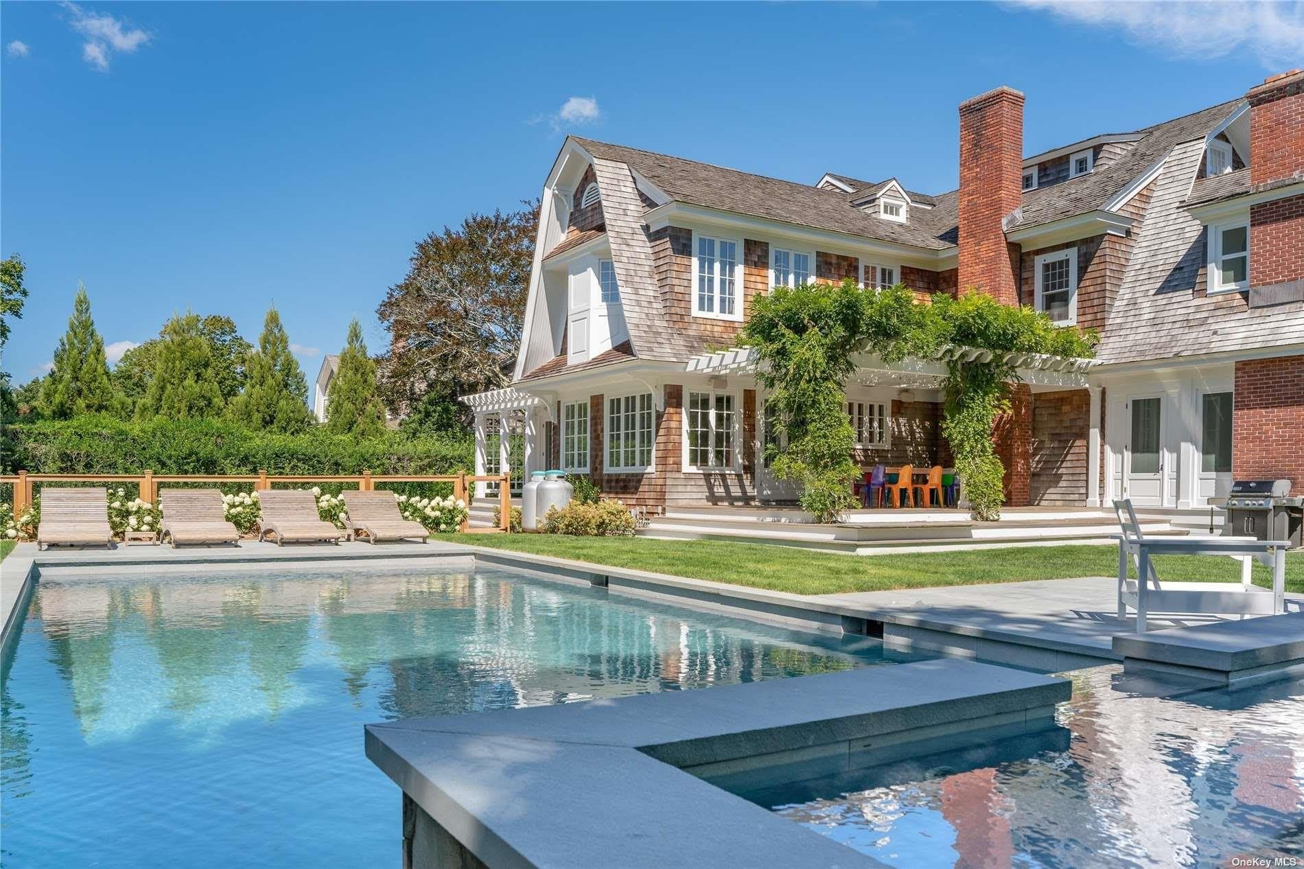 9 Ocean Avenue – photo 1