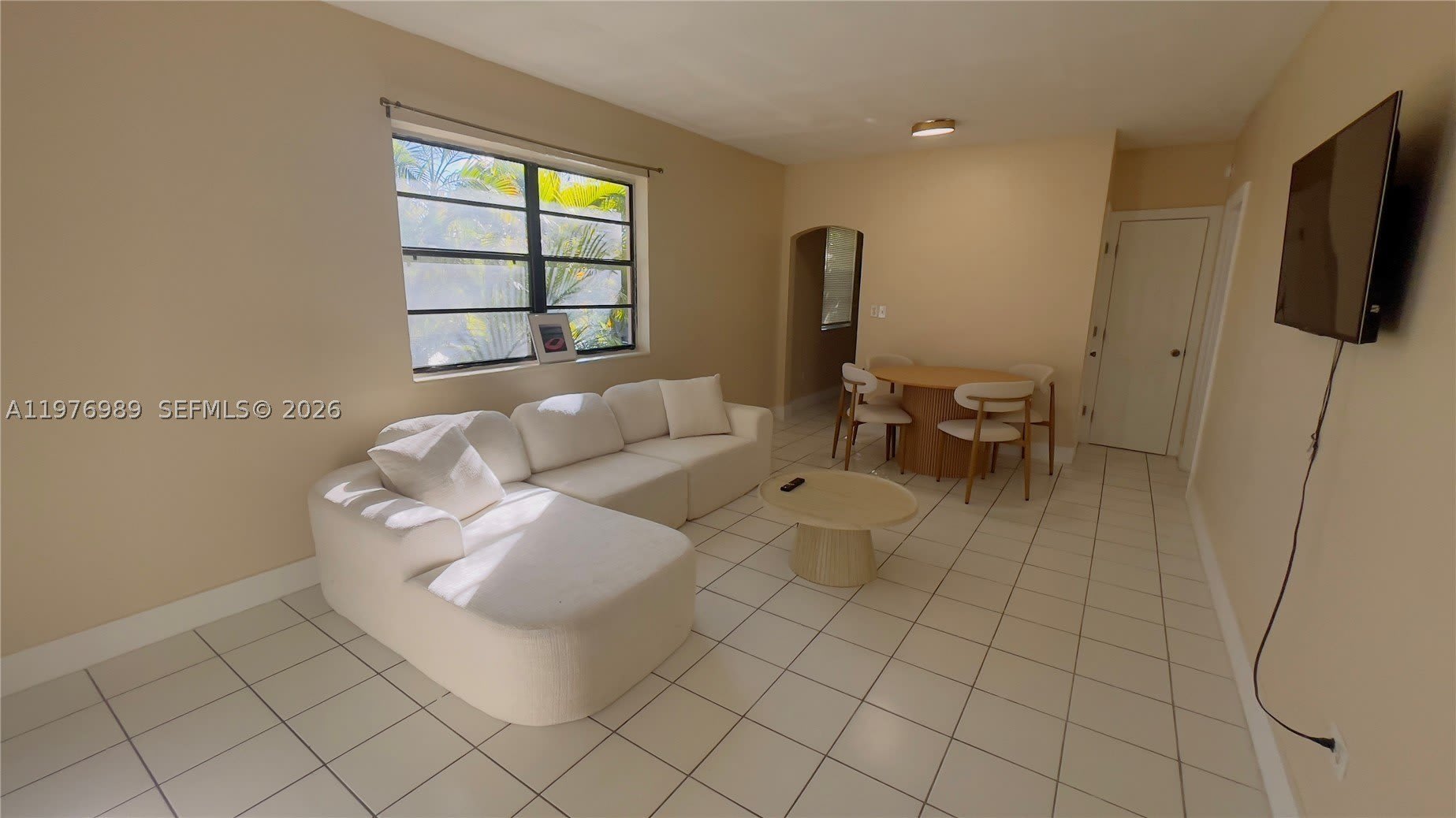 807 86th St – photo 1