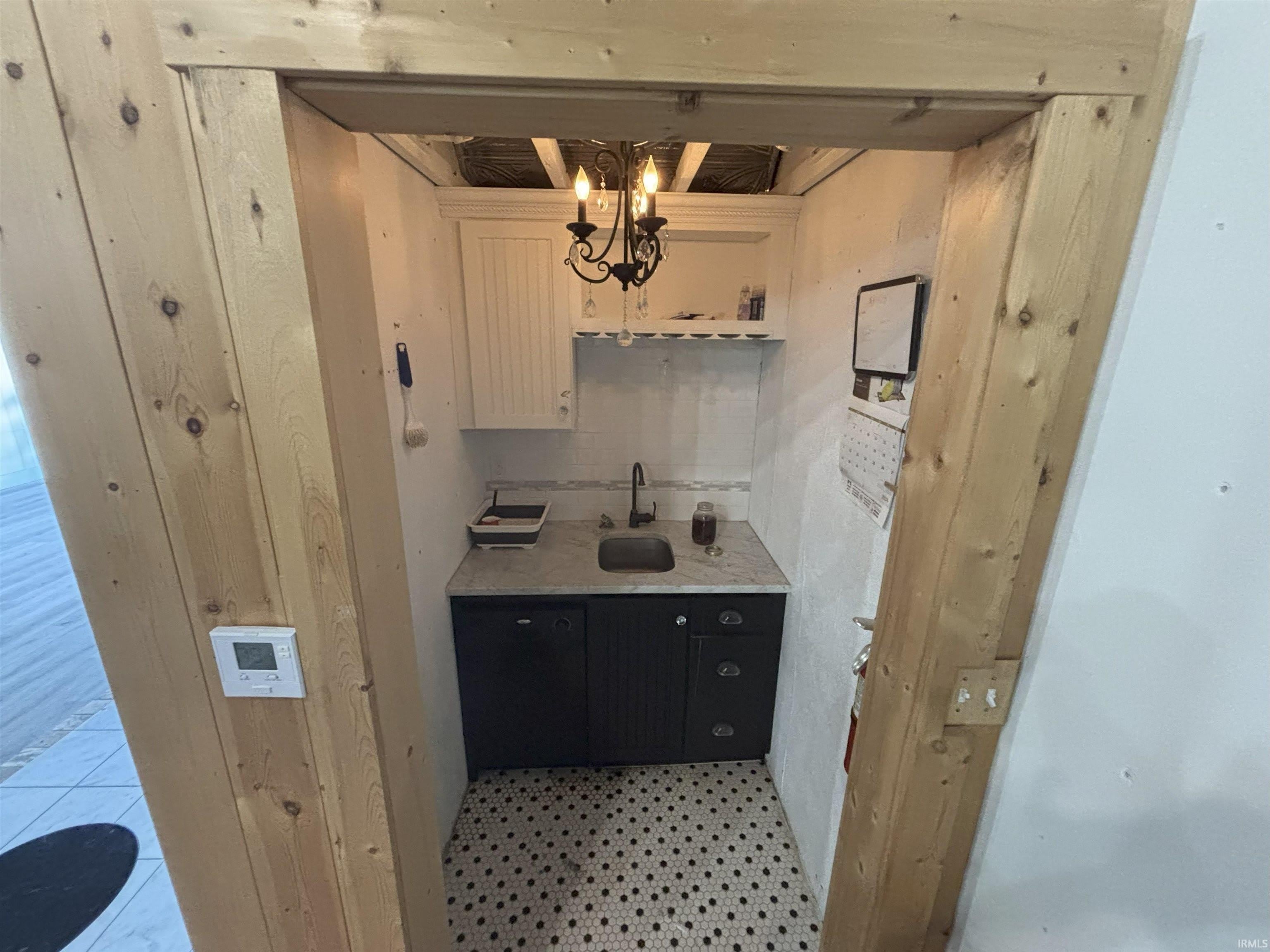 124 S main Street – photo 5