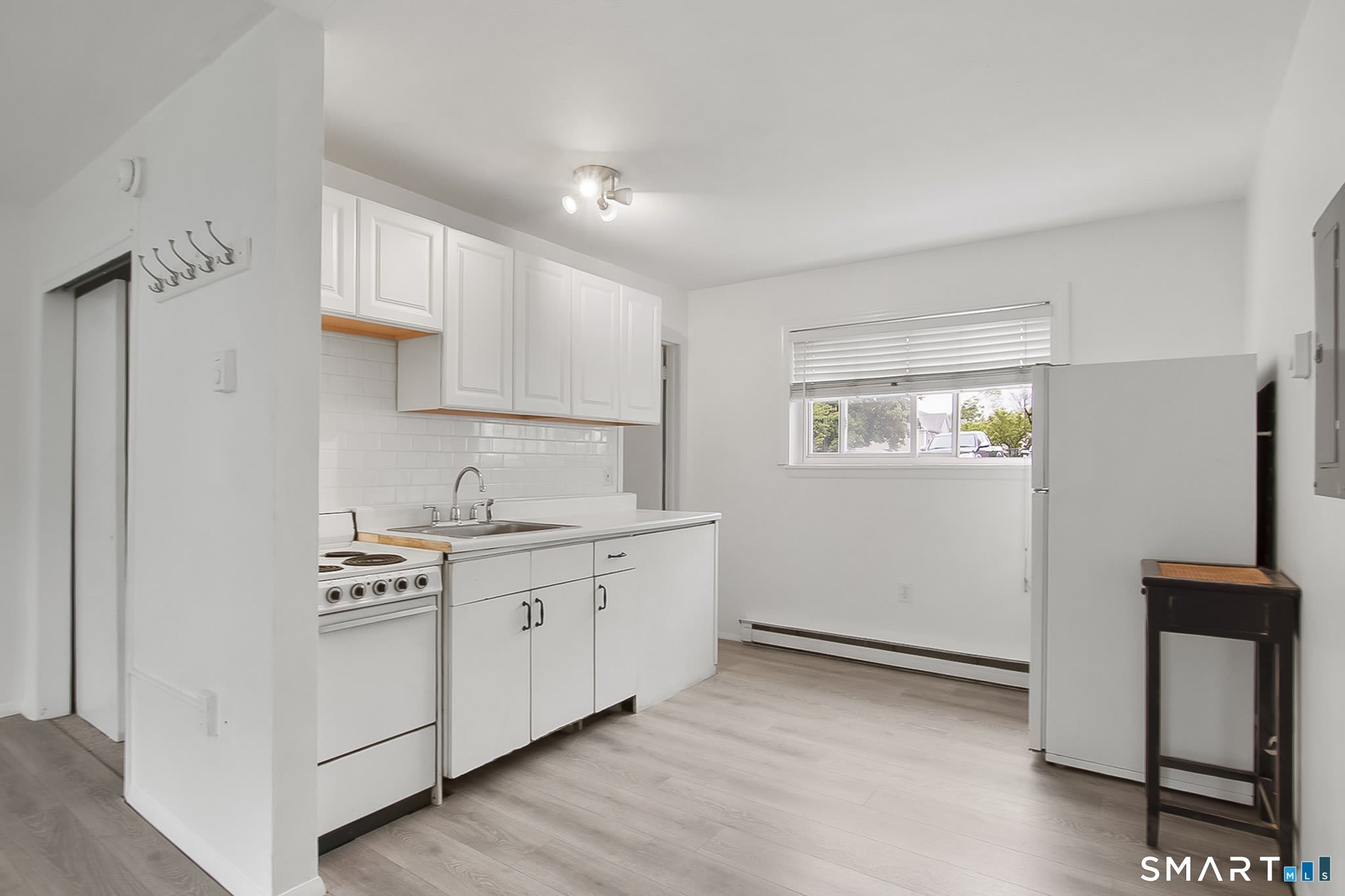 36 Woodbury Avenue – photo 3