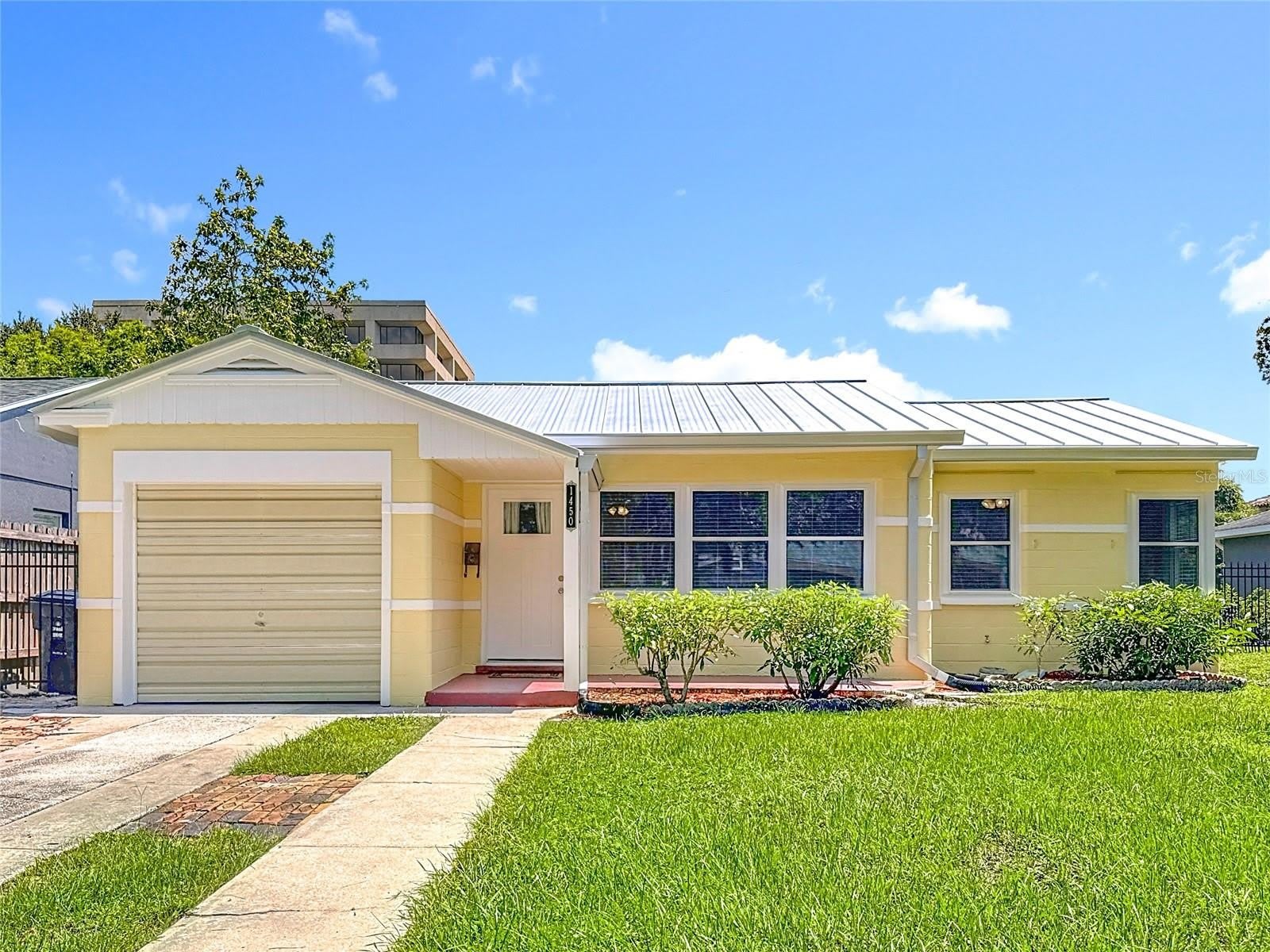 1450 CAVENDISH Road – photo 1