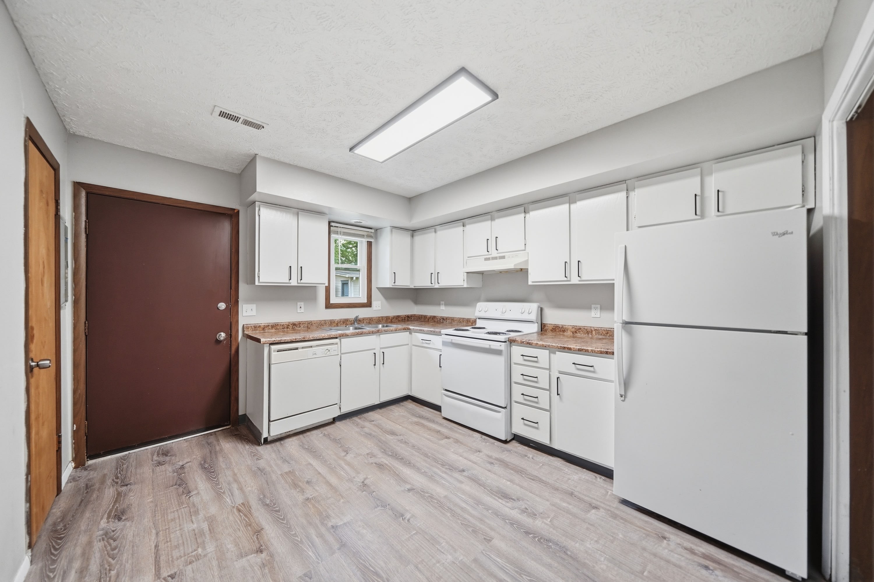 1437 North 20Th Street 1 – photo 2