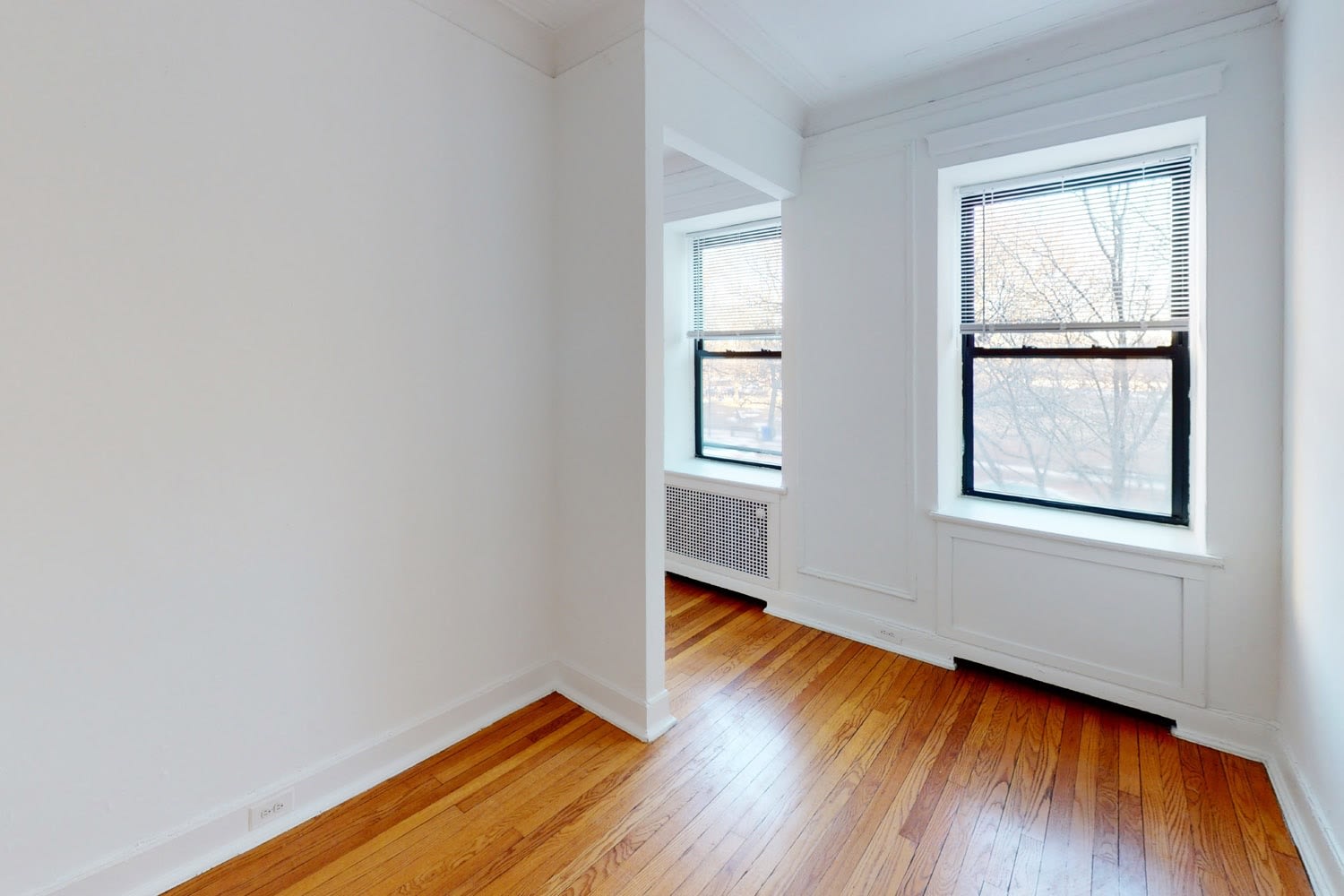 4345 North Whipple Street 2Nd Flr – photo 5