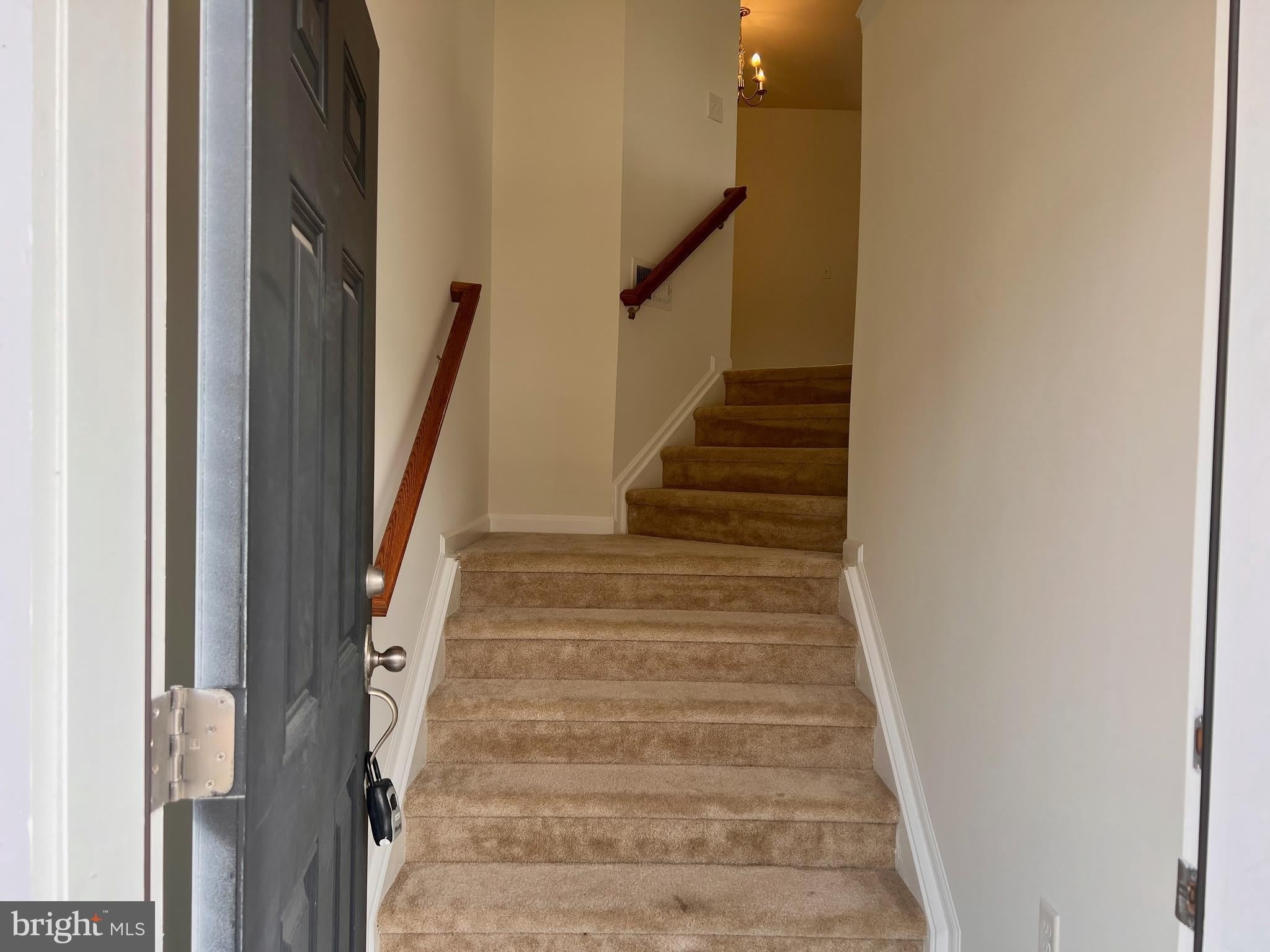 654 Jacobsen Circle – photo 5