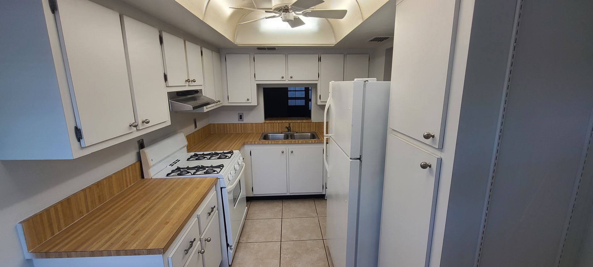 Two Bedroom Villa In 55 Community – photo 4