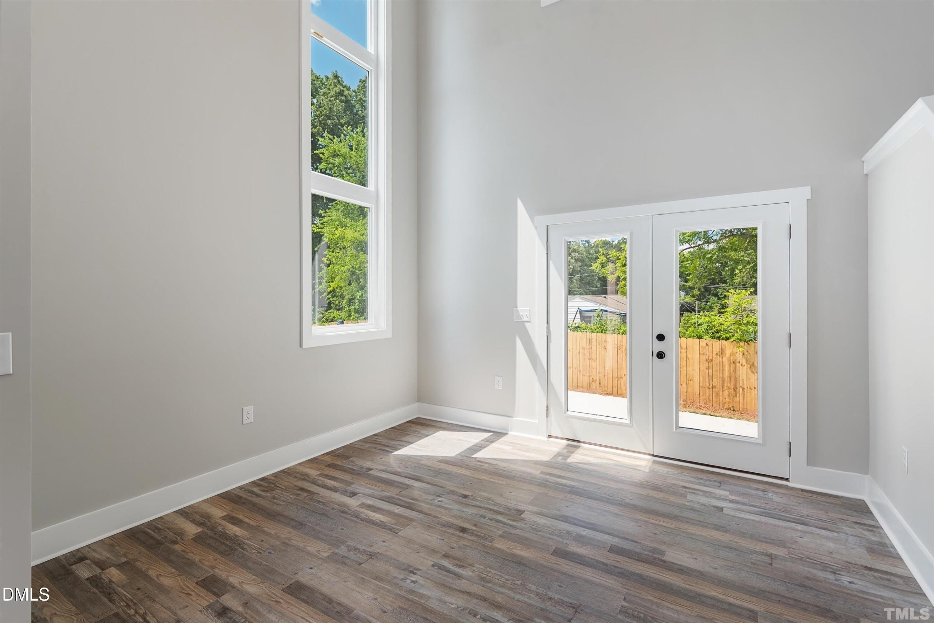 715 Drew Street – photo 5