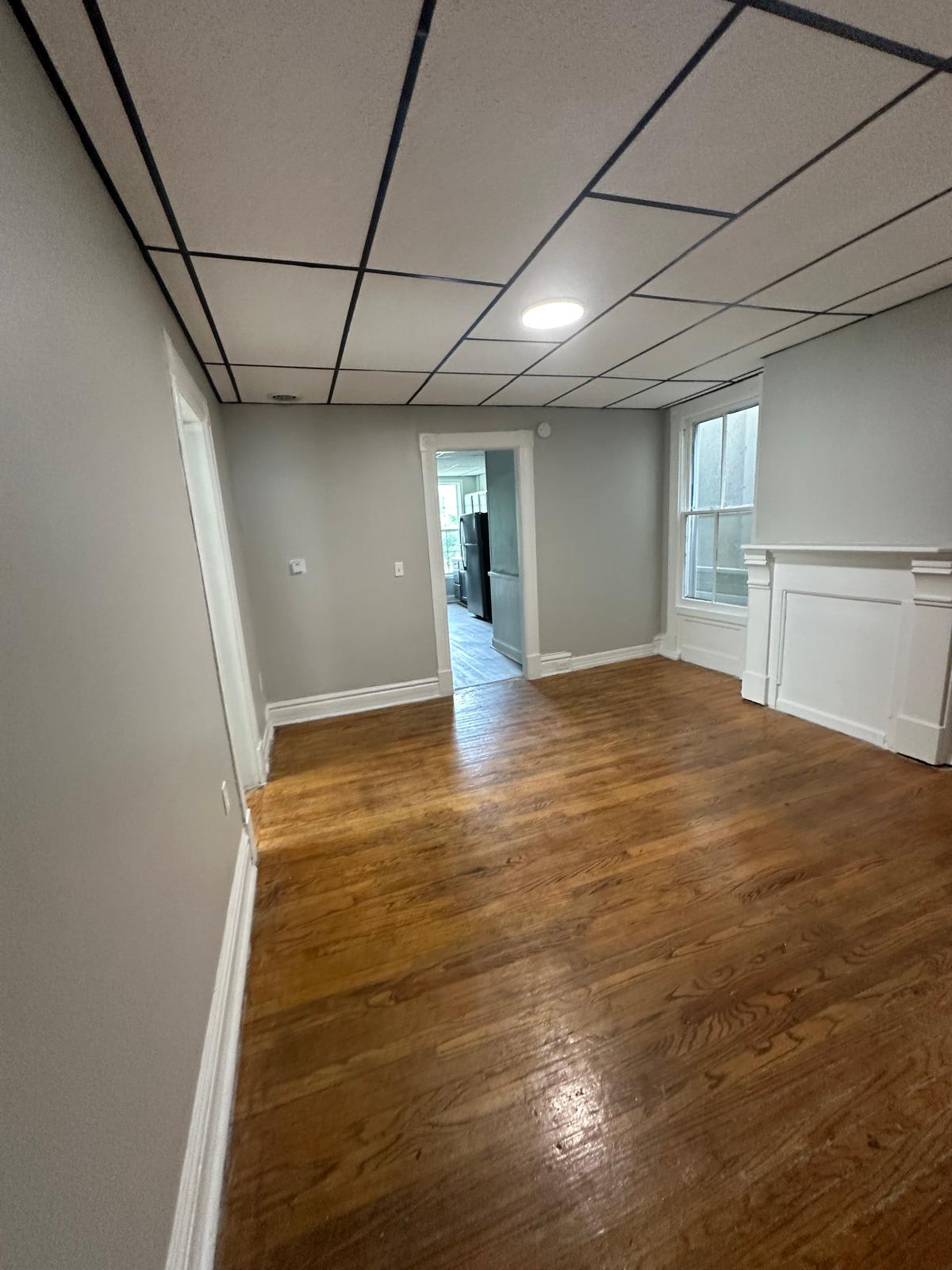 684 2nd Ave – photo 3