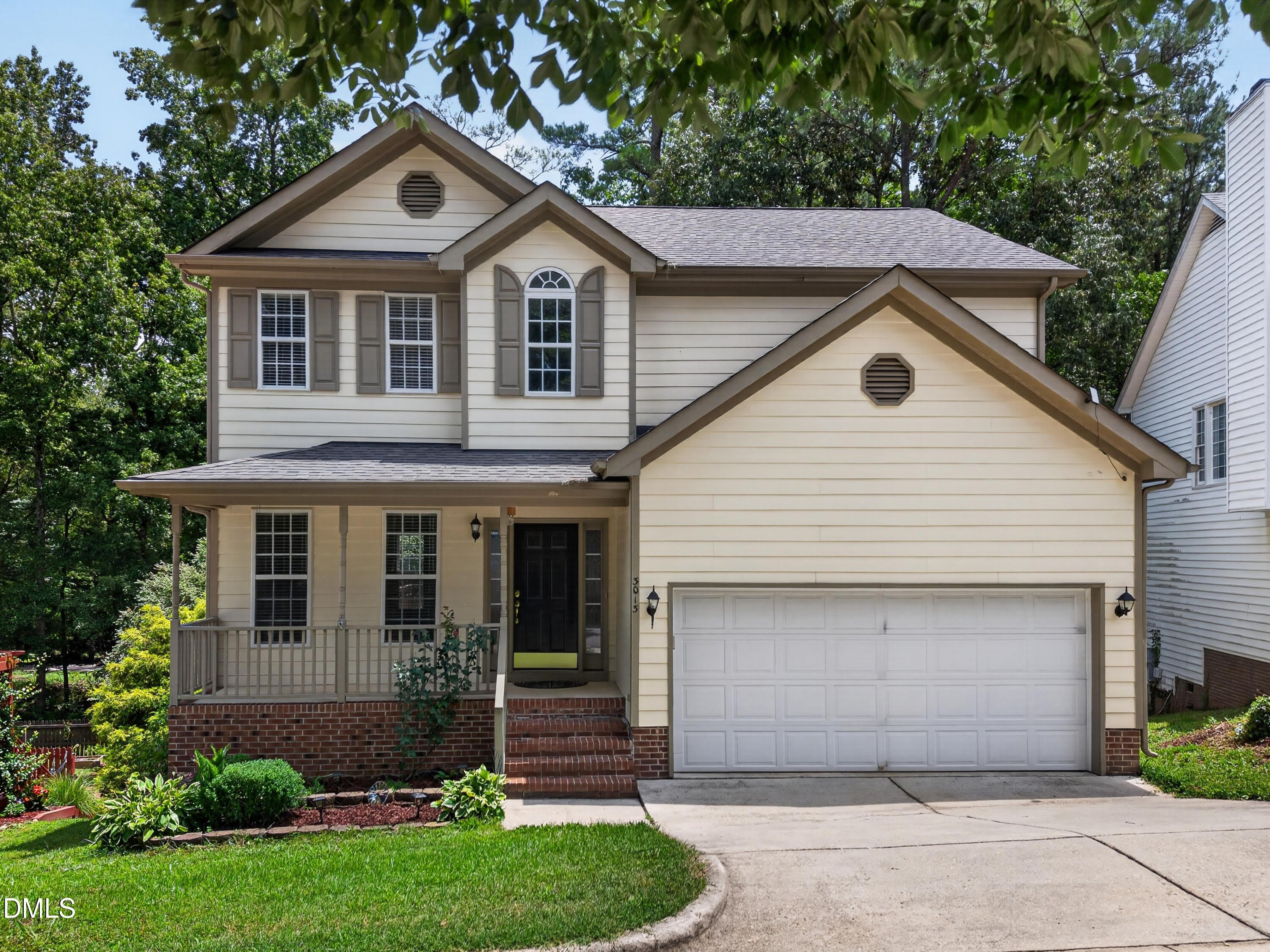 3013 Englefield Drive – photo 1