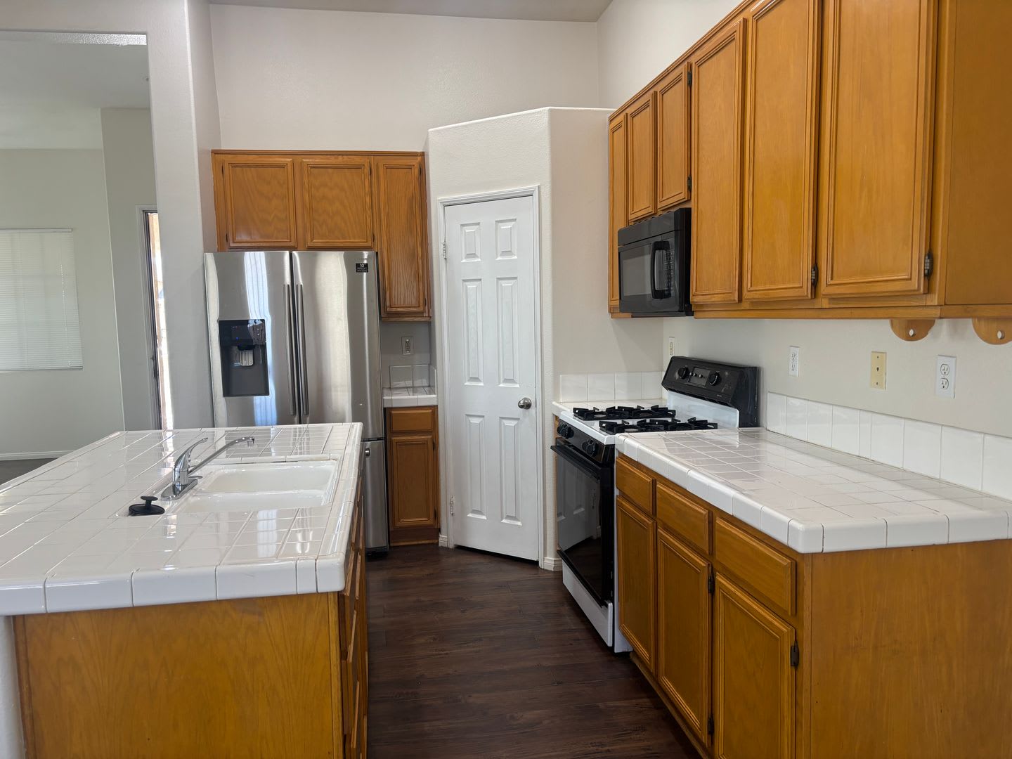 Spacious 5-bedroom Home – photo 2