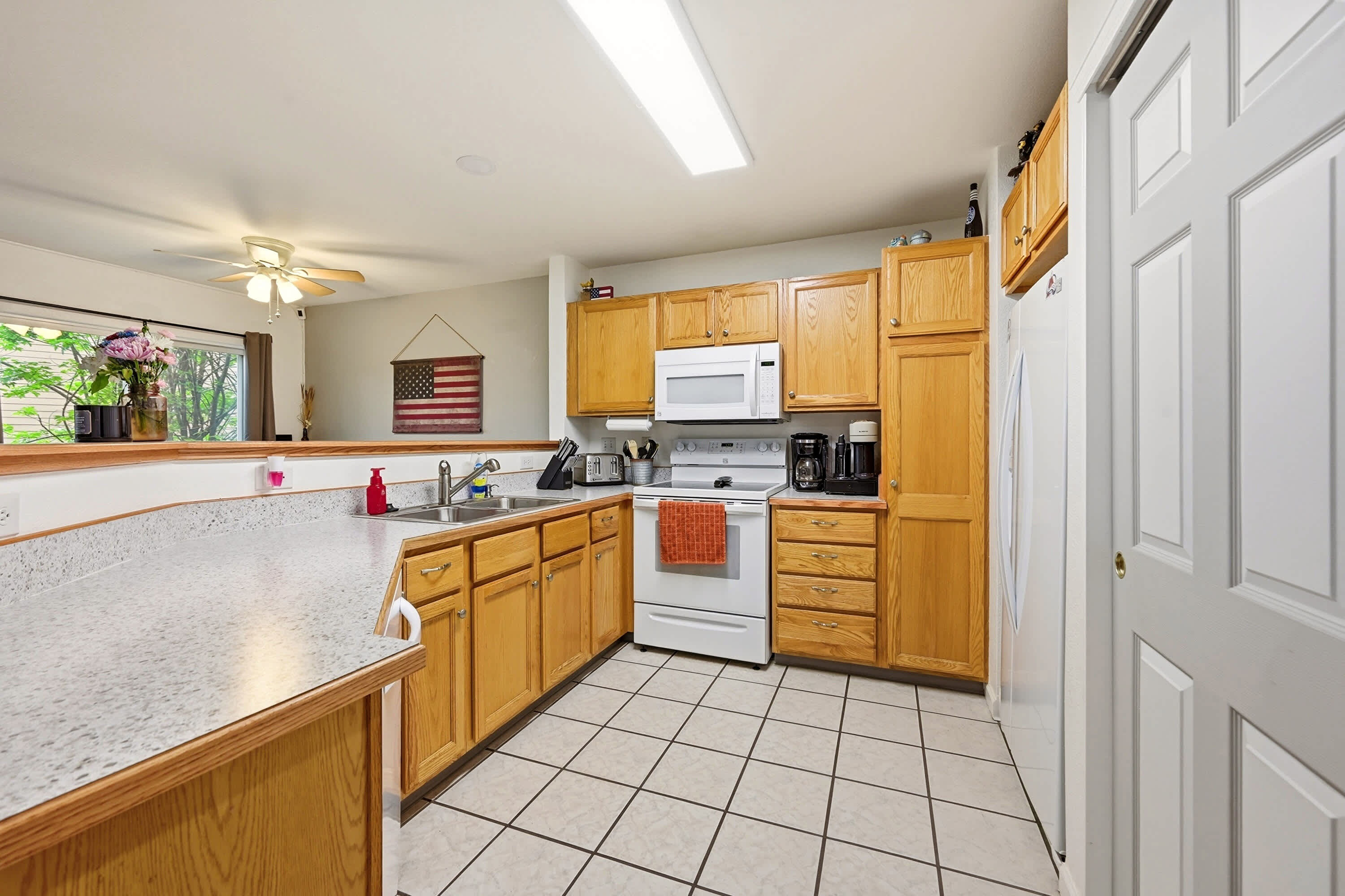 1971 E. 103rd Avenue – photo 4