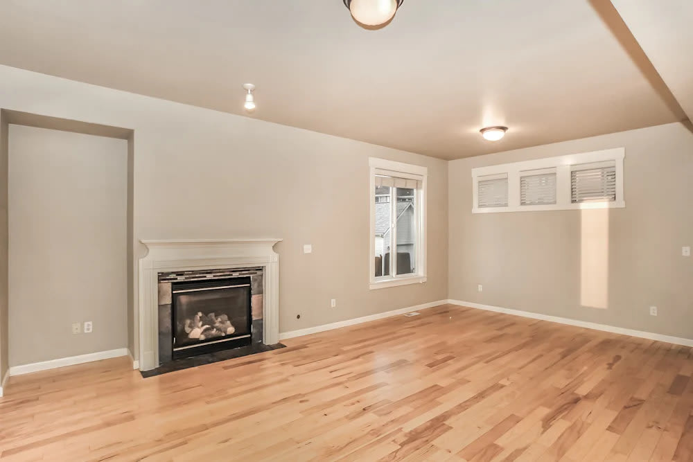 2507 8th St Sw – photo 2