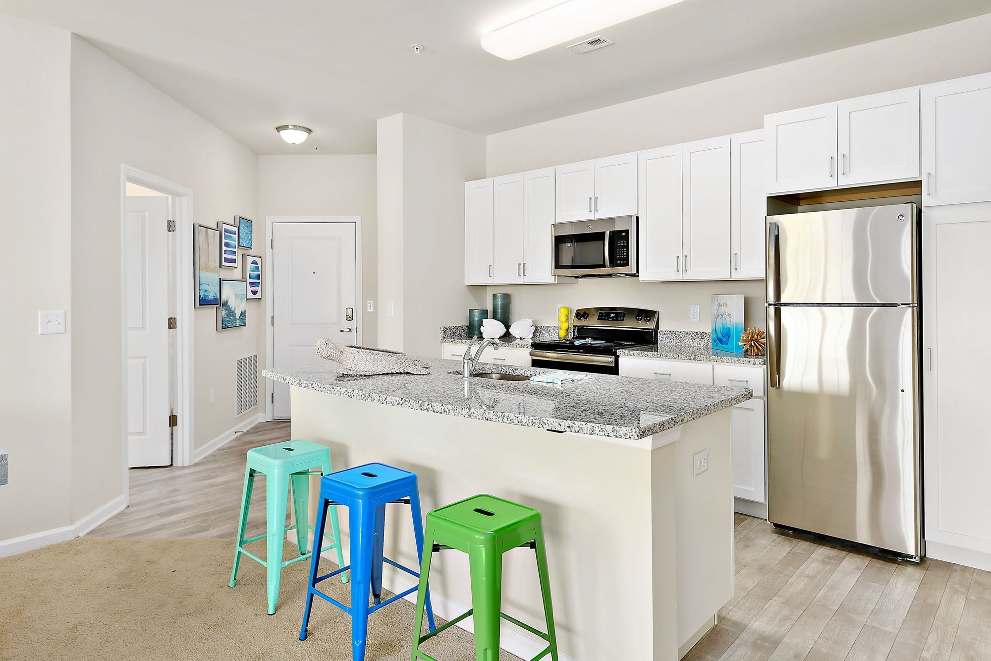 Oceans East Luxury Apartment Homes – photo 2