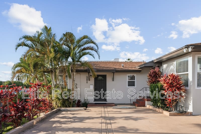2606 Juan Street – photo 2
