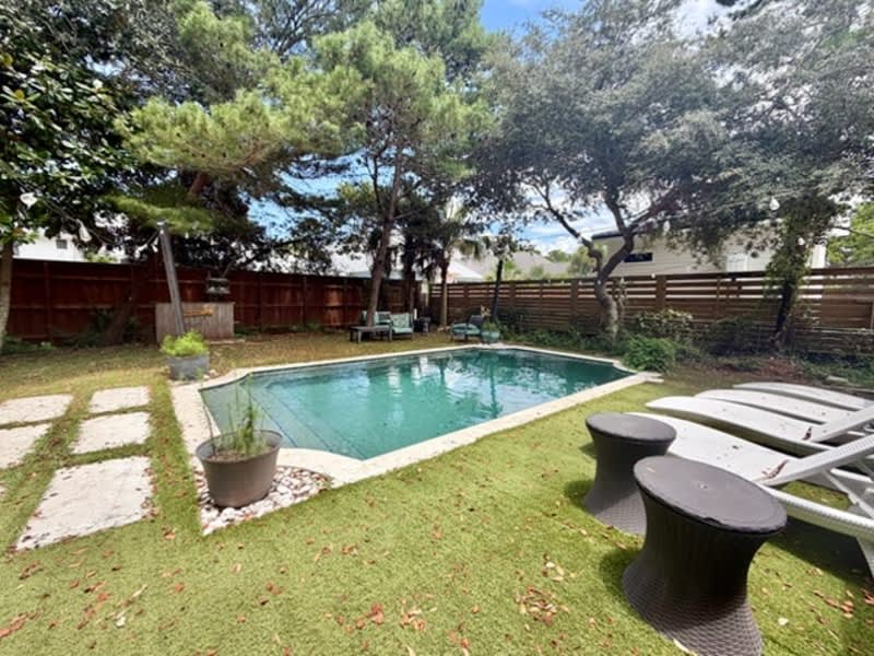 53 Maple Street – photo 1