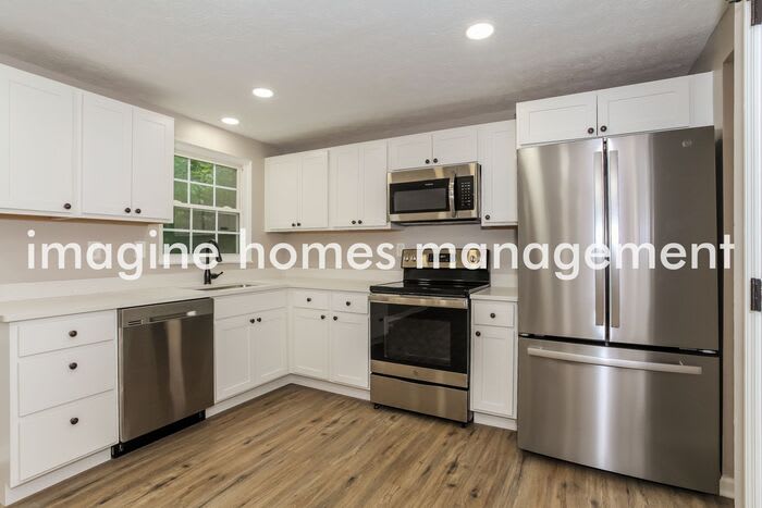 781 Laverty Lane – photo 5
