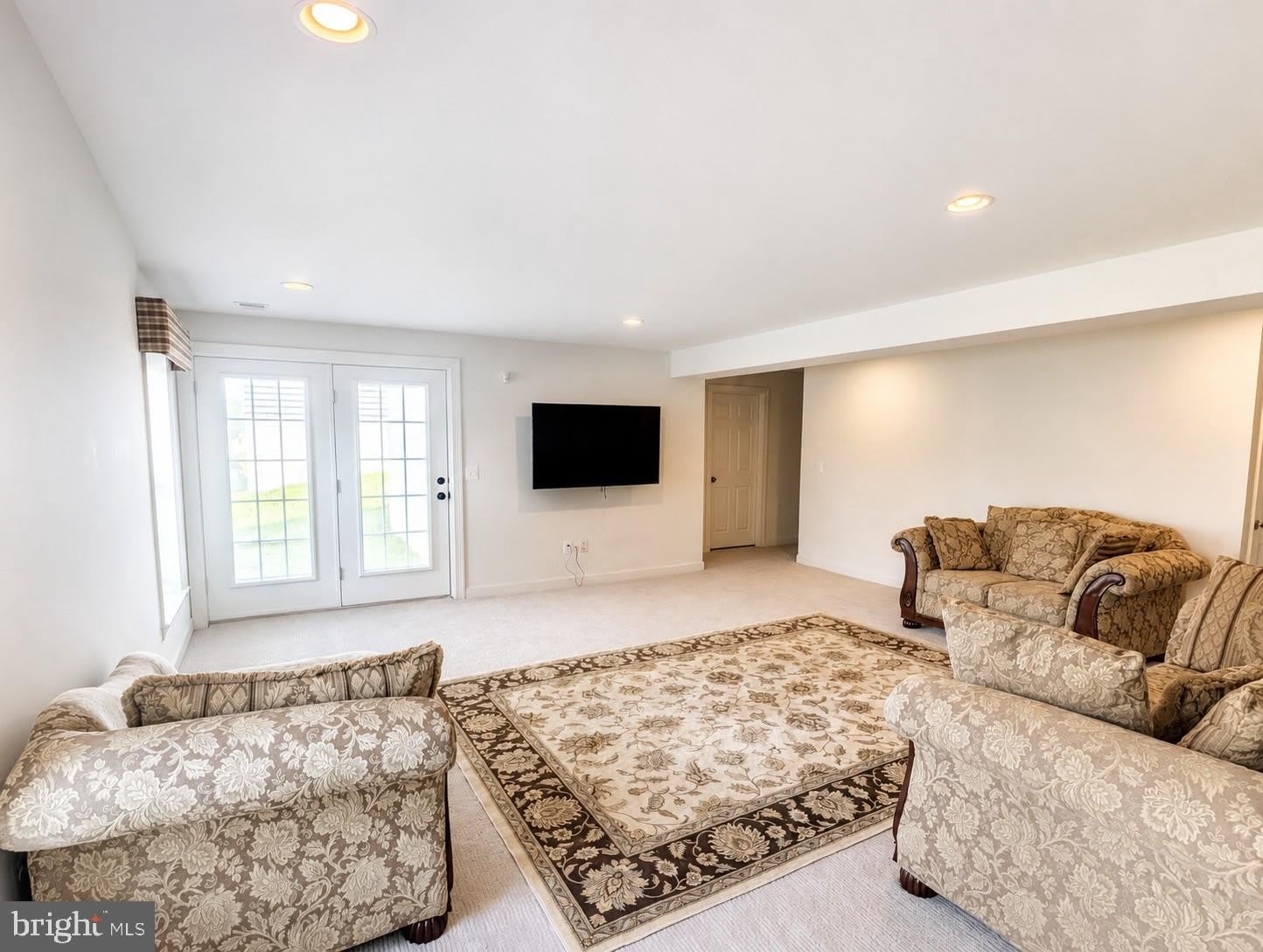 6047 GREENSPRING Road – photo 3
