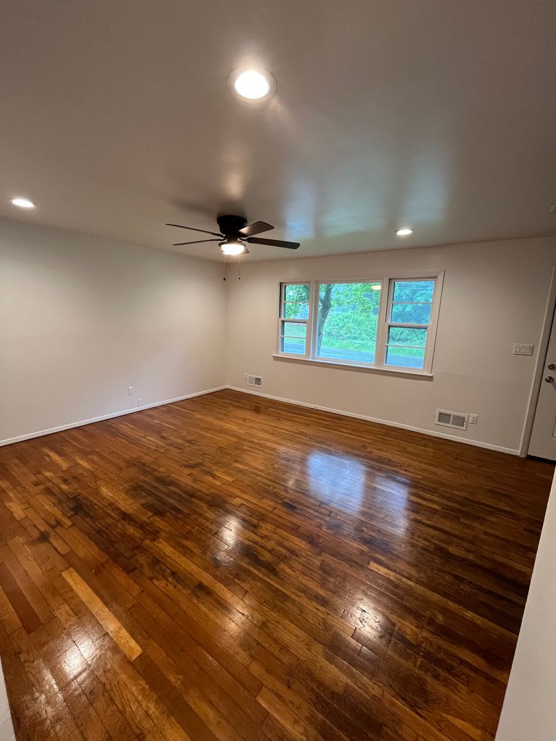 3 Bedroom House – photo 5