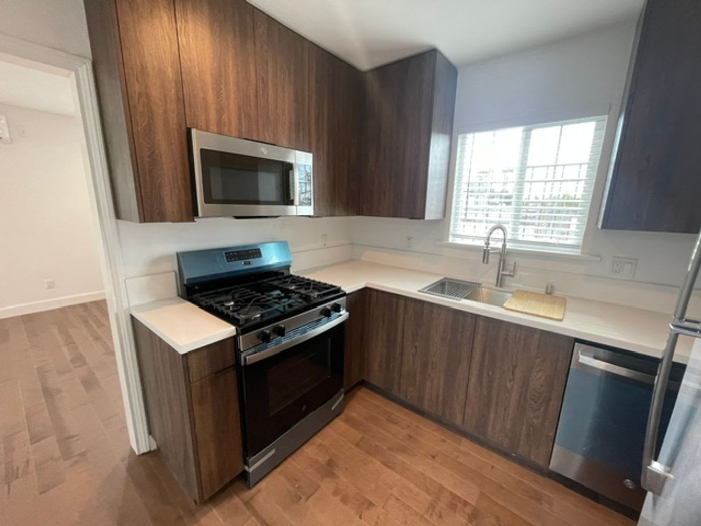 2000 Lincoln Blvd – photo 3