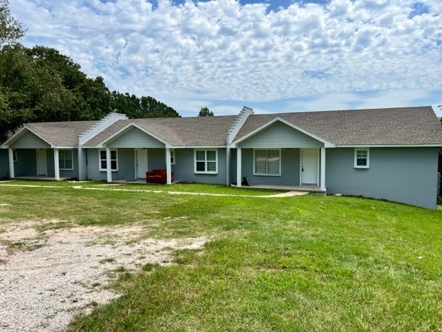 15089 E Highway 264 – photo 1