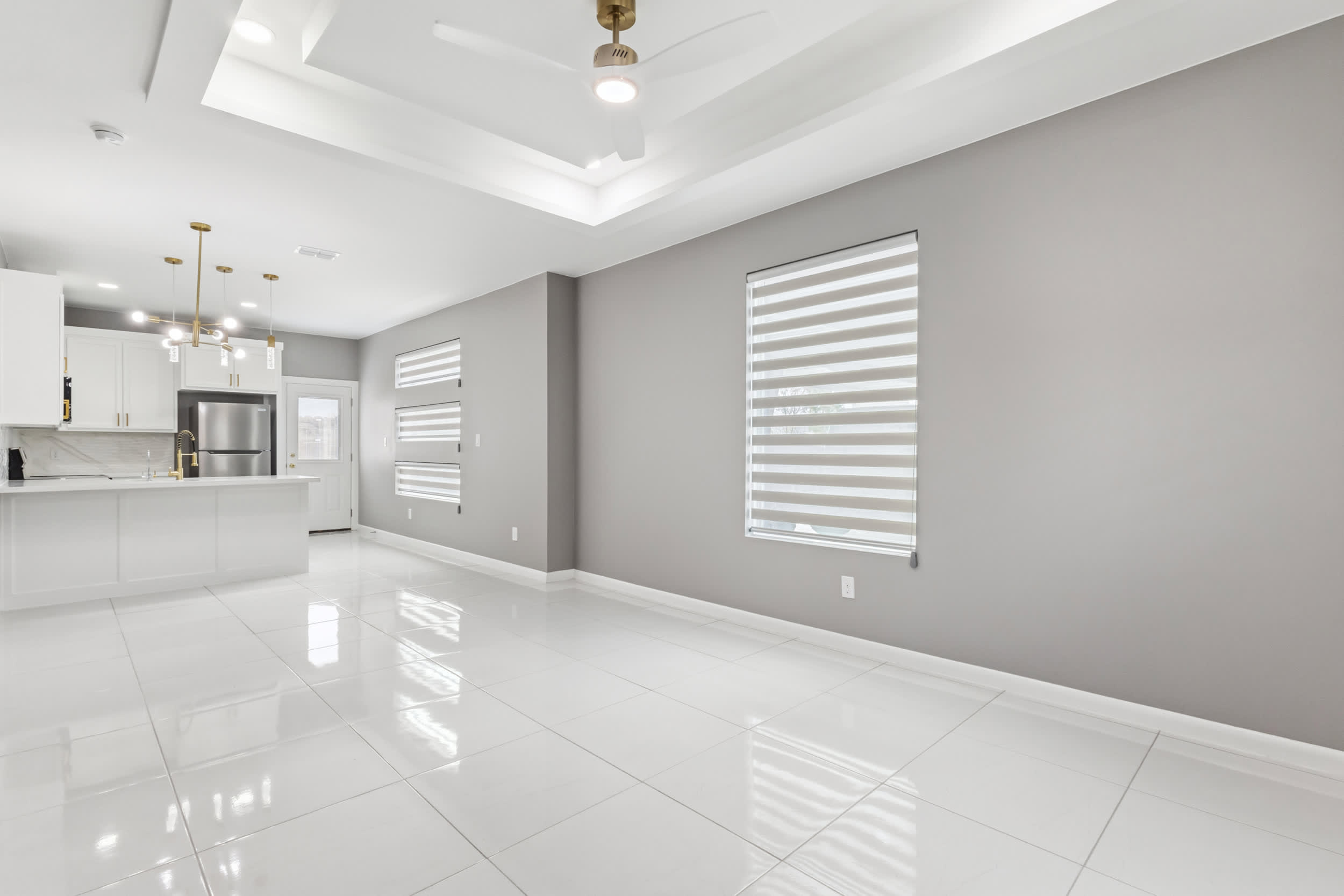 1802 West Violet Drive 2 – photo 3