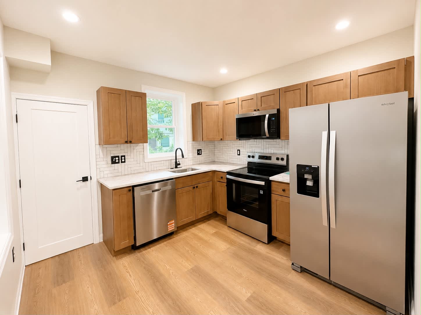 6534 North Lambert Street – photo 5