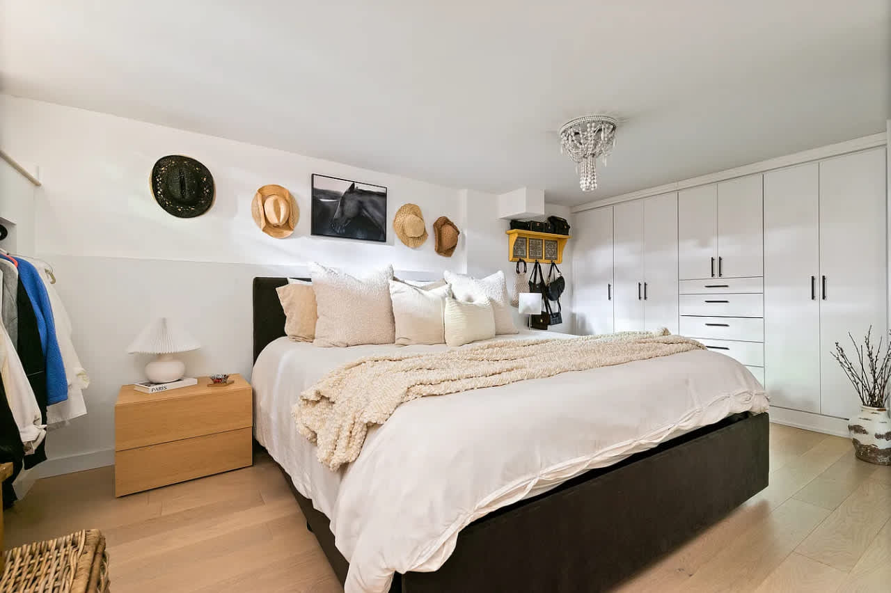 212 Thompson St Apt 4H – photo 1