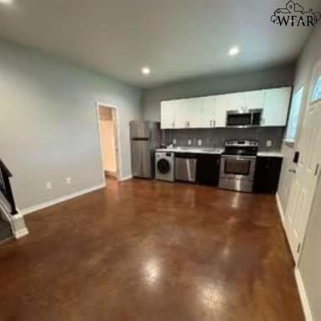 3200 BIRCH STREET – photo 3