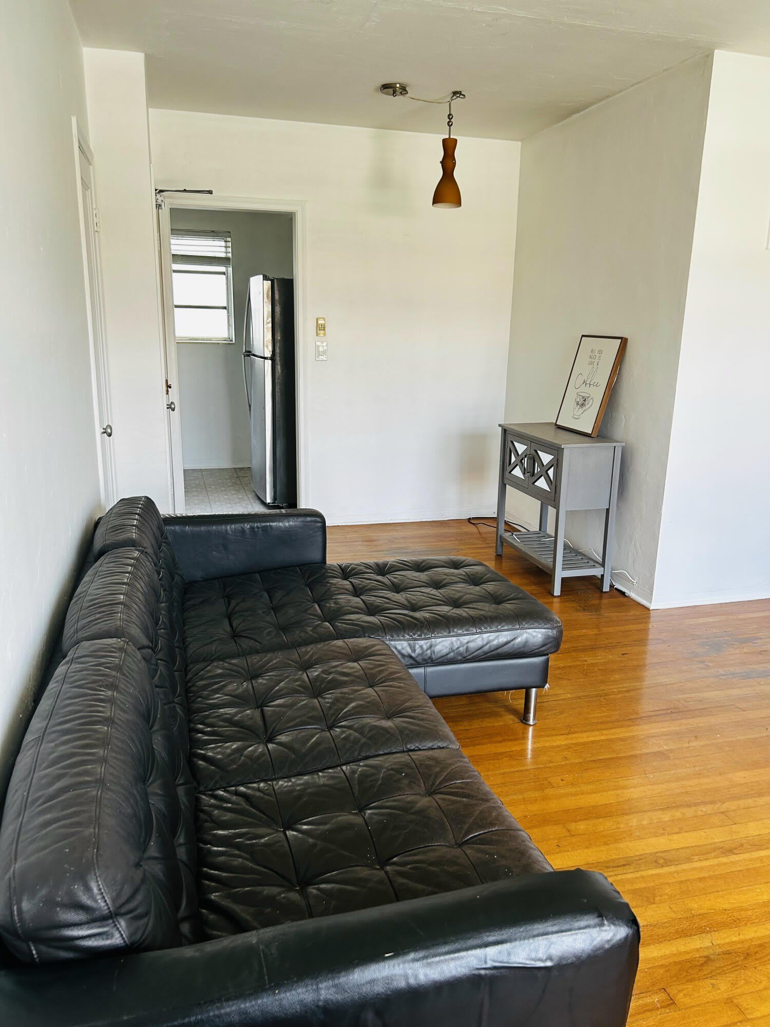 661 SW 11th Street – photo 1