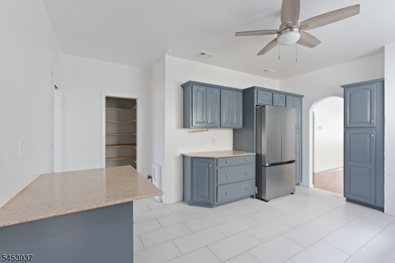 297 Delaware Ave – photo 2