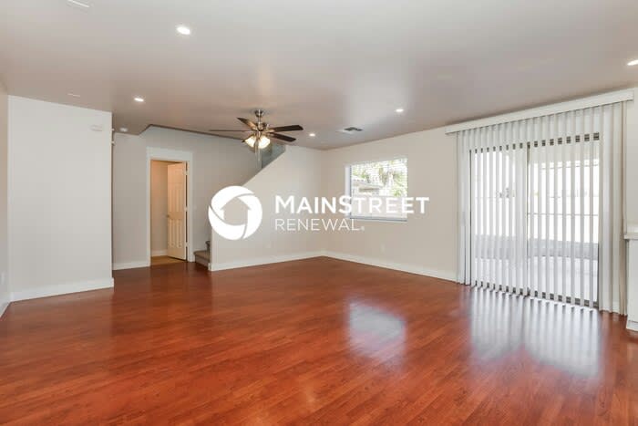 1658 East Anastasia Street – photo 3
