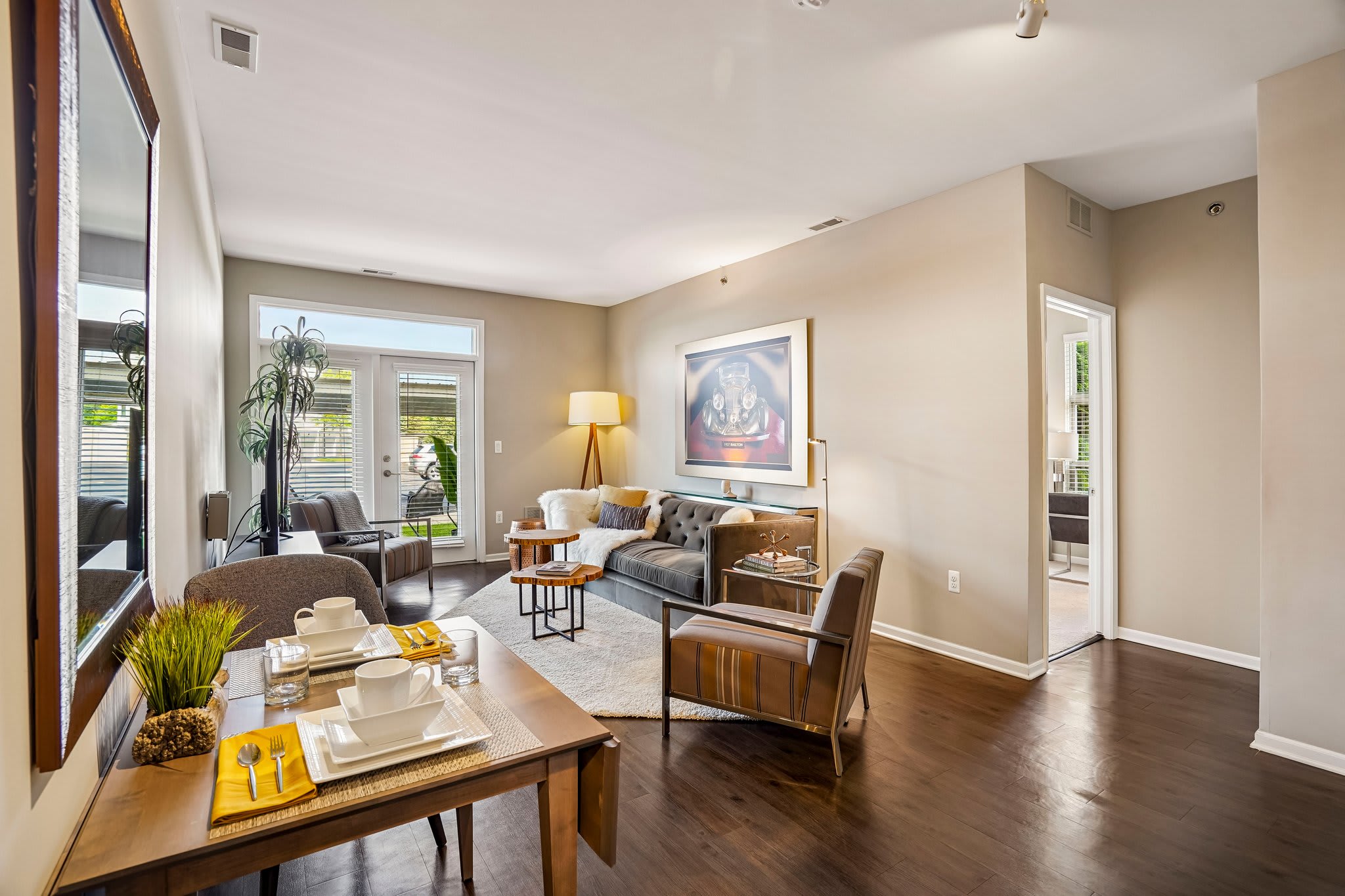 Five Points Apartments – photo 5